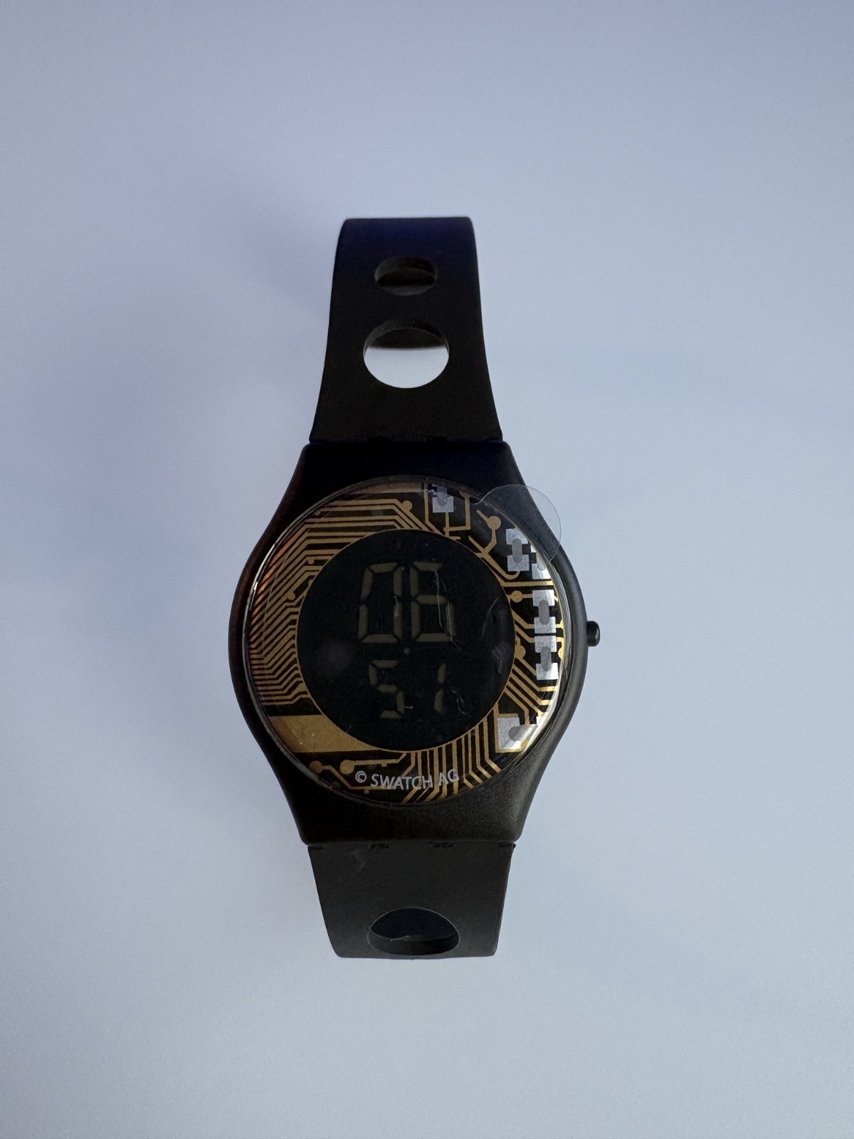 Swatch James Bond 007 A View to a Kill (shipped in generic swatch box) Brand new