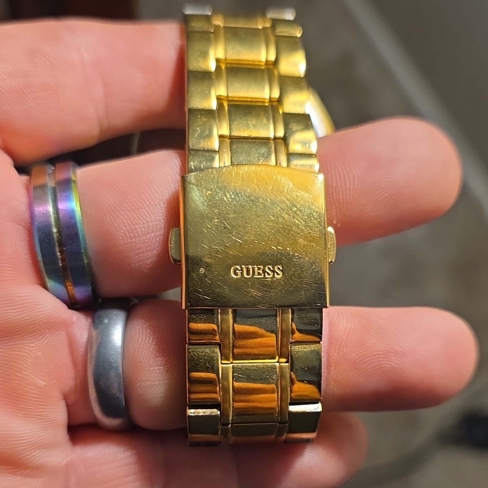 GUESS Men’s Quartz Gold-Tone Analog Bracelet Watch Day/Date Roman Sunburst