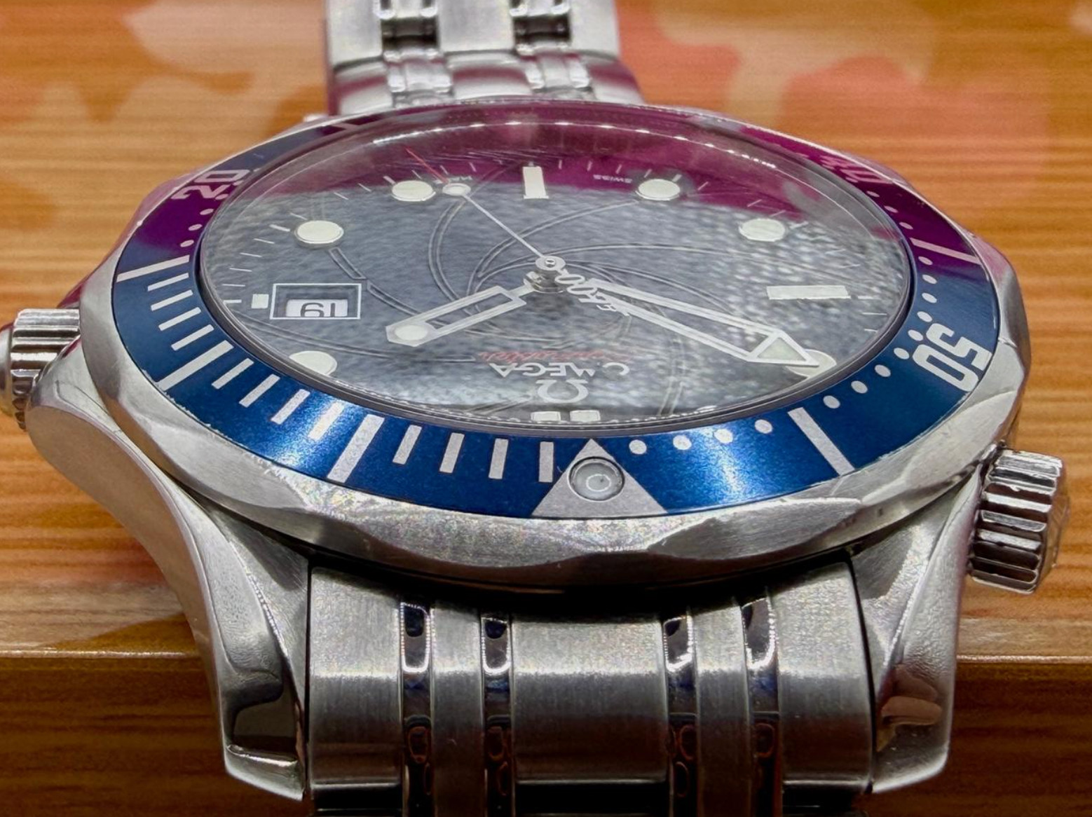 OMEGA Seamaster 2226.80 James Bond Casino Royale Limited Edition 007