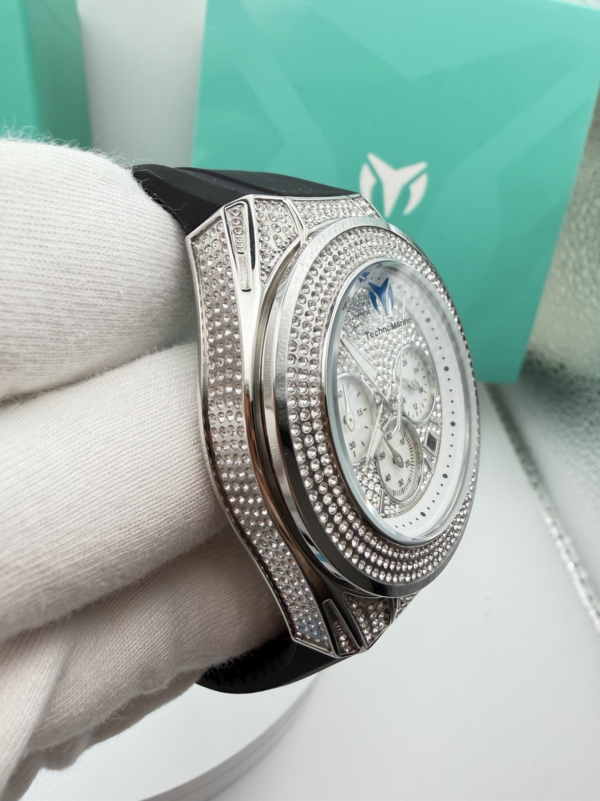 TM-118107-TechnoMarine Cruise Pave 45mm Swiss Ronda Z60 Caliber Women’s Watch.