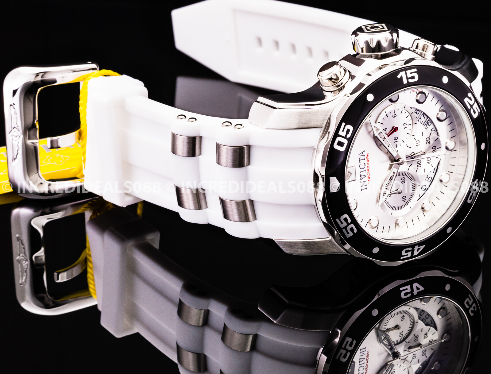 Invicta Mens PRO DIVER SCUBA Chronograph Black Silver Dial White Strap Watch