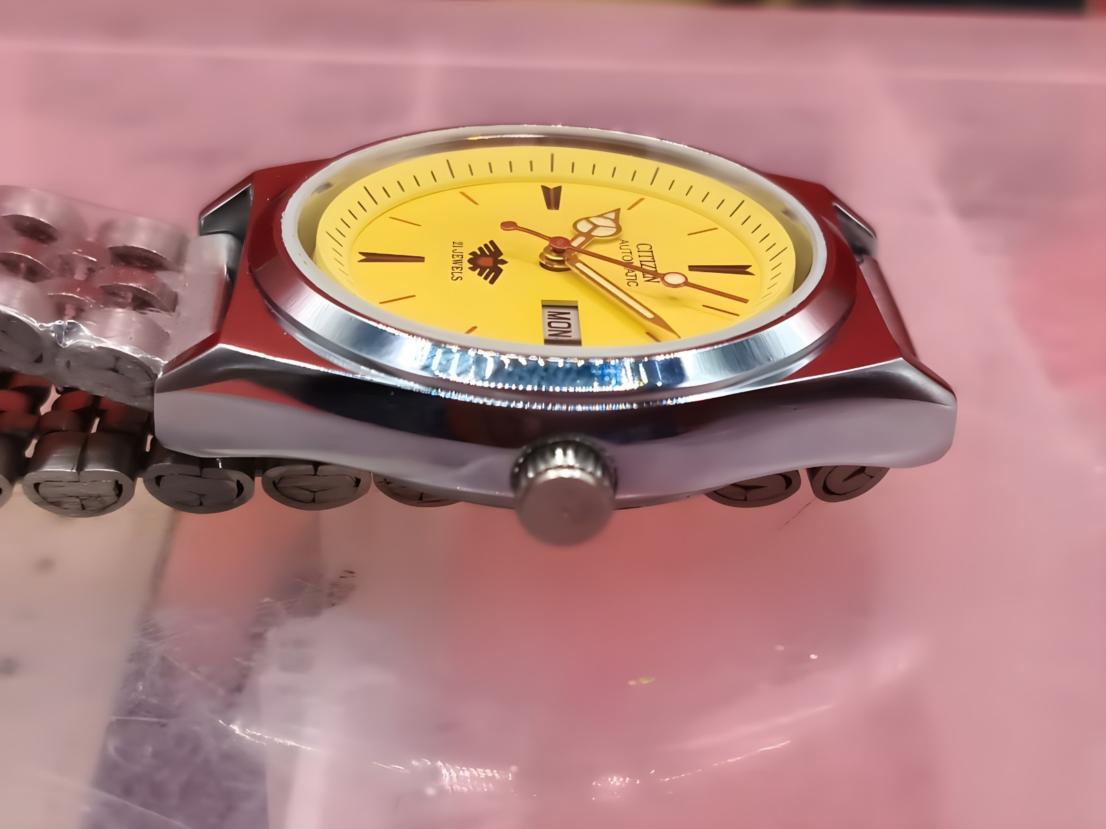 Automatic 8200 21Jewels Restored Dial Yellow DayDate Mens Japan Watch Vintage 42
