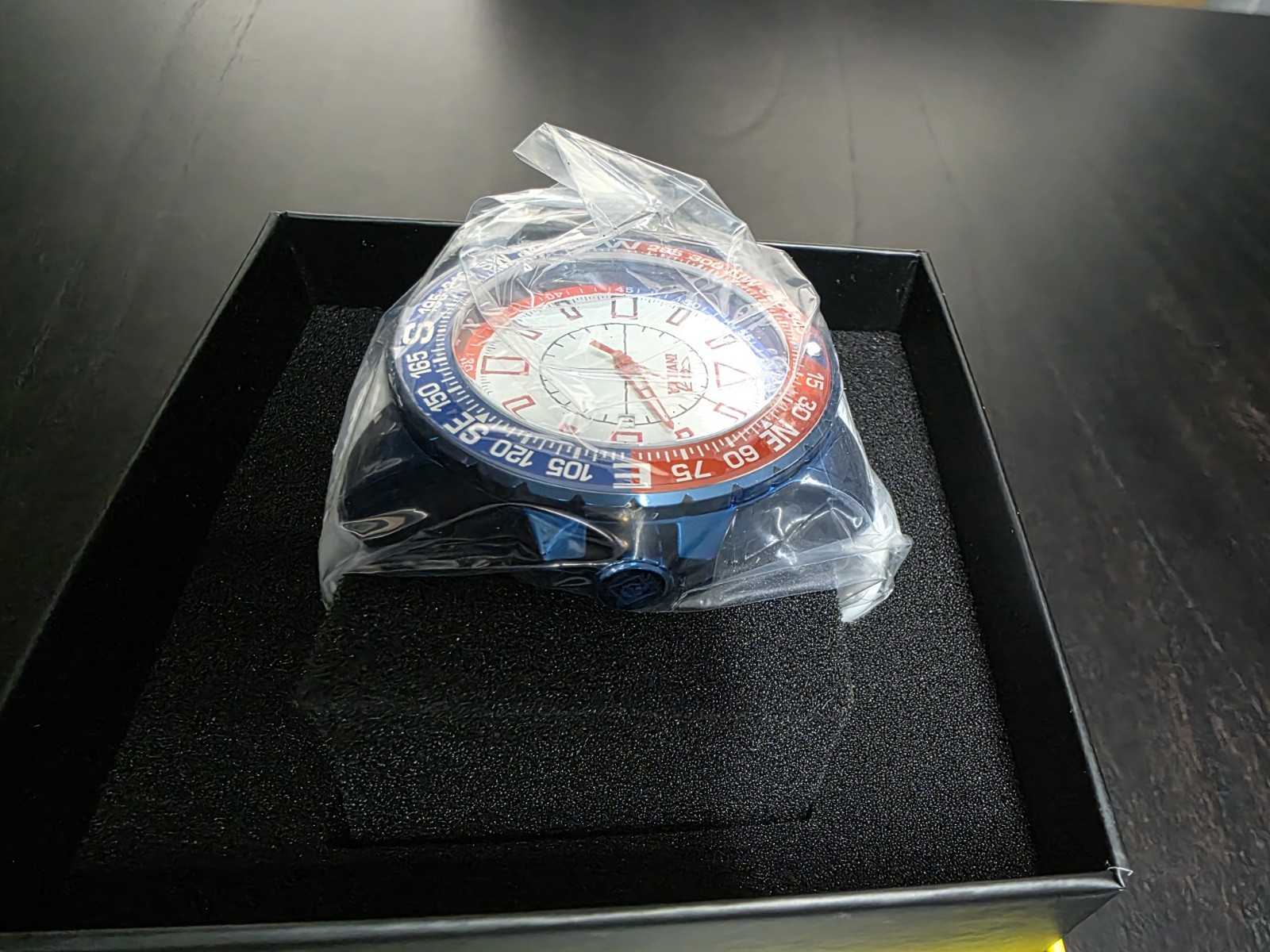 Invicta Mens 50mm Aviator Quartz White/Blue/Red Tone 100m Silicone Strap Watch