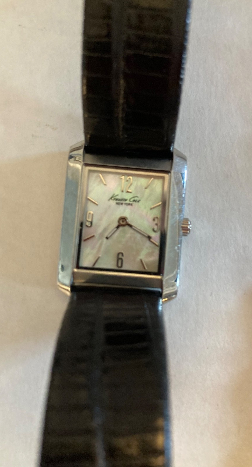 Lot of 8 Assorted Vintage Watches–Untested–May Work But Selling as Parts