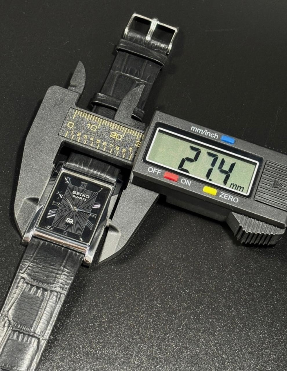 Vintage Seiko Slim Quartz Men’s Wrist Watch With Free DDP Shipping