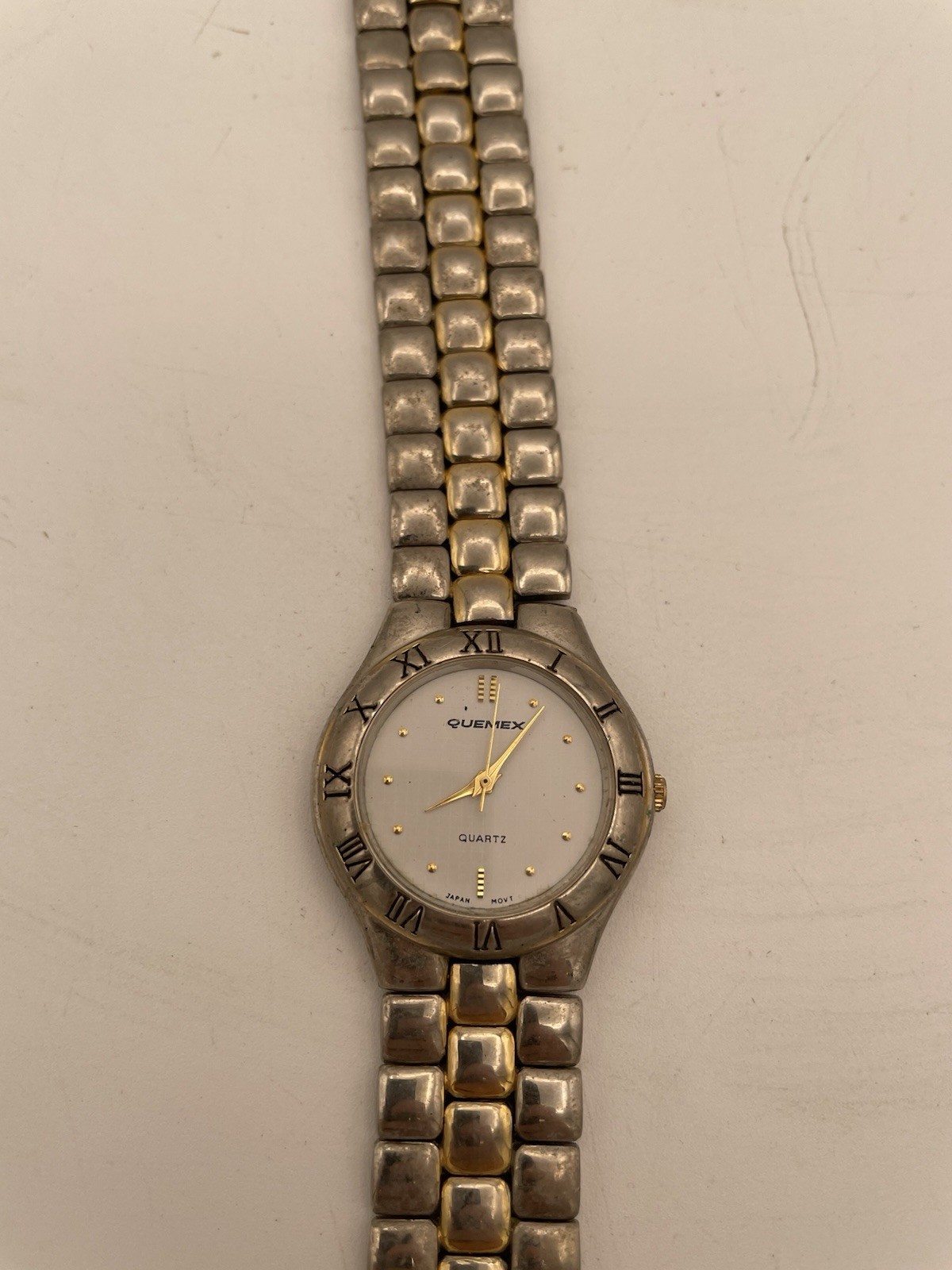 Vintage Quemex Watch Silver Tone Quartz Movement Folding Clasp 7″ Need Battery