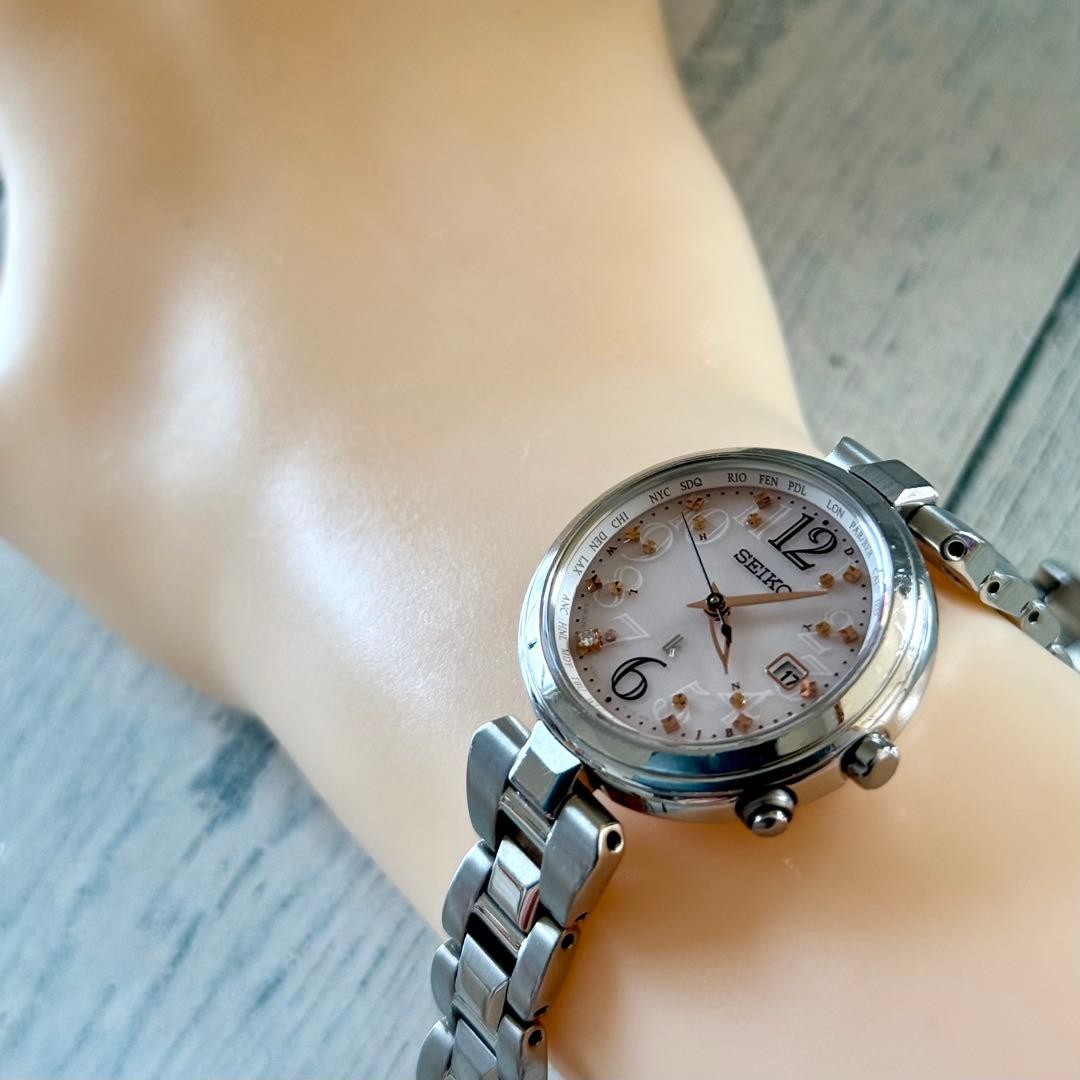 Rare SEIKO Lukia 1B35-0AD0 Titanium Solar Radio Watch 27mm 15cm 5.9in Working