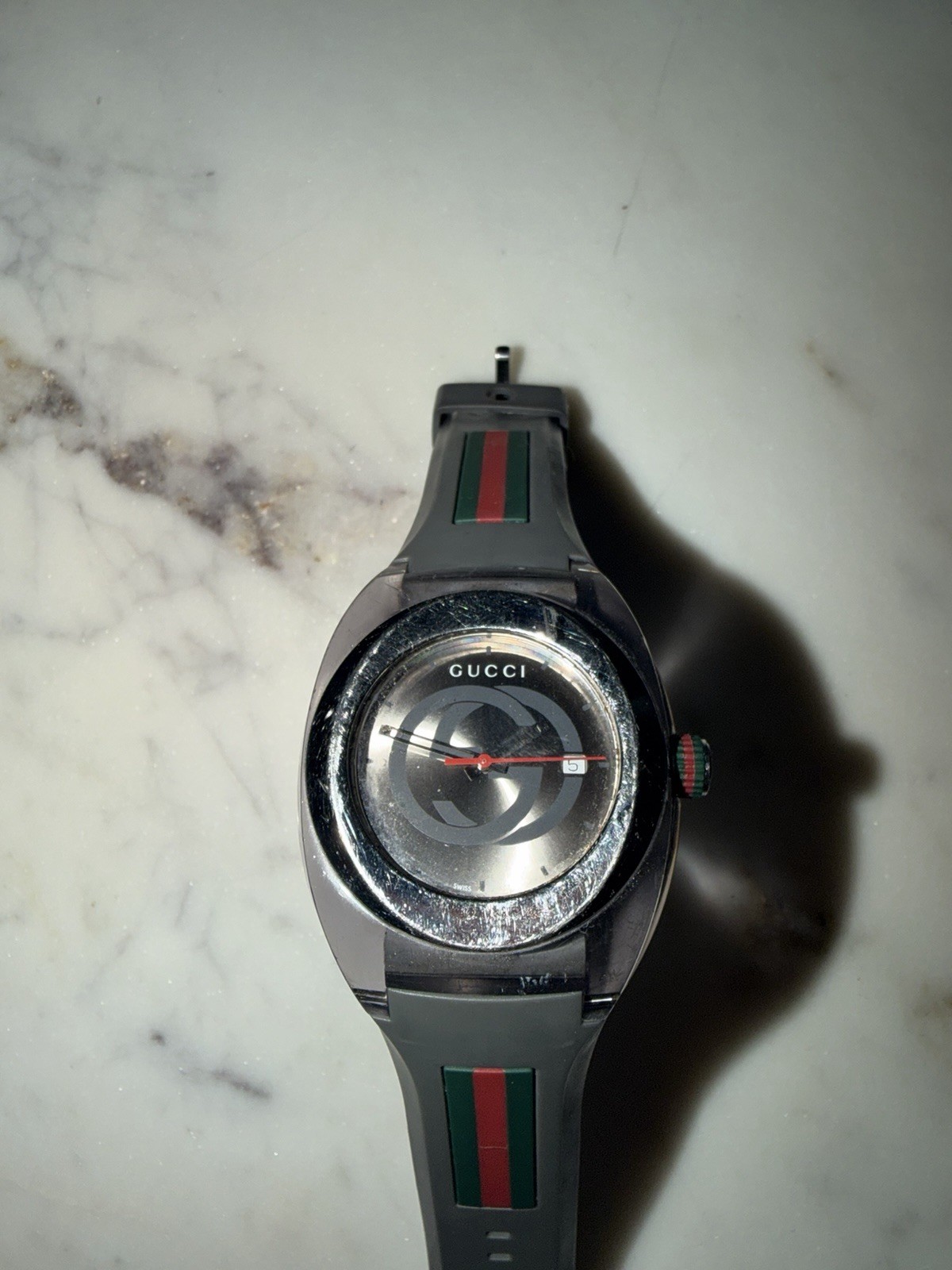 Gucci Sync 137.1 Swiss Quartz Wristwatch GUC34