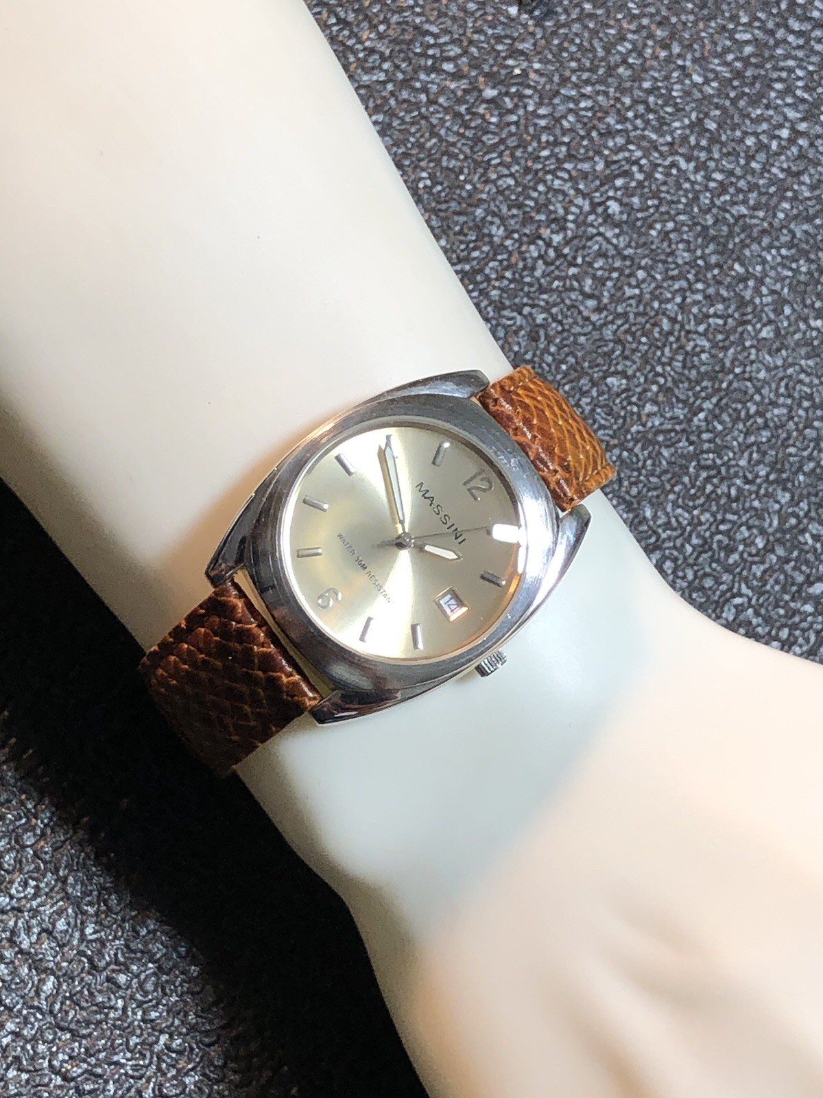 Massini Watch Silver Tone Brown Leather Band Japan Quartz,Date,35mm New Battery