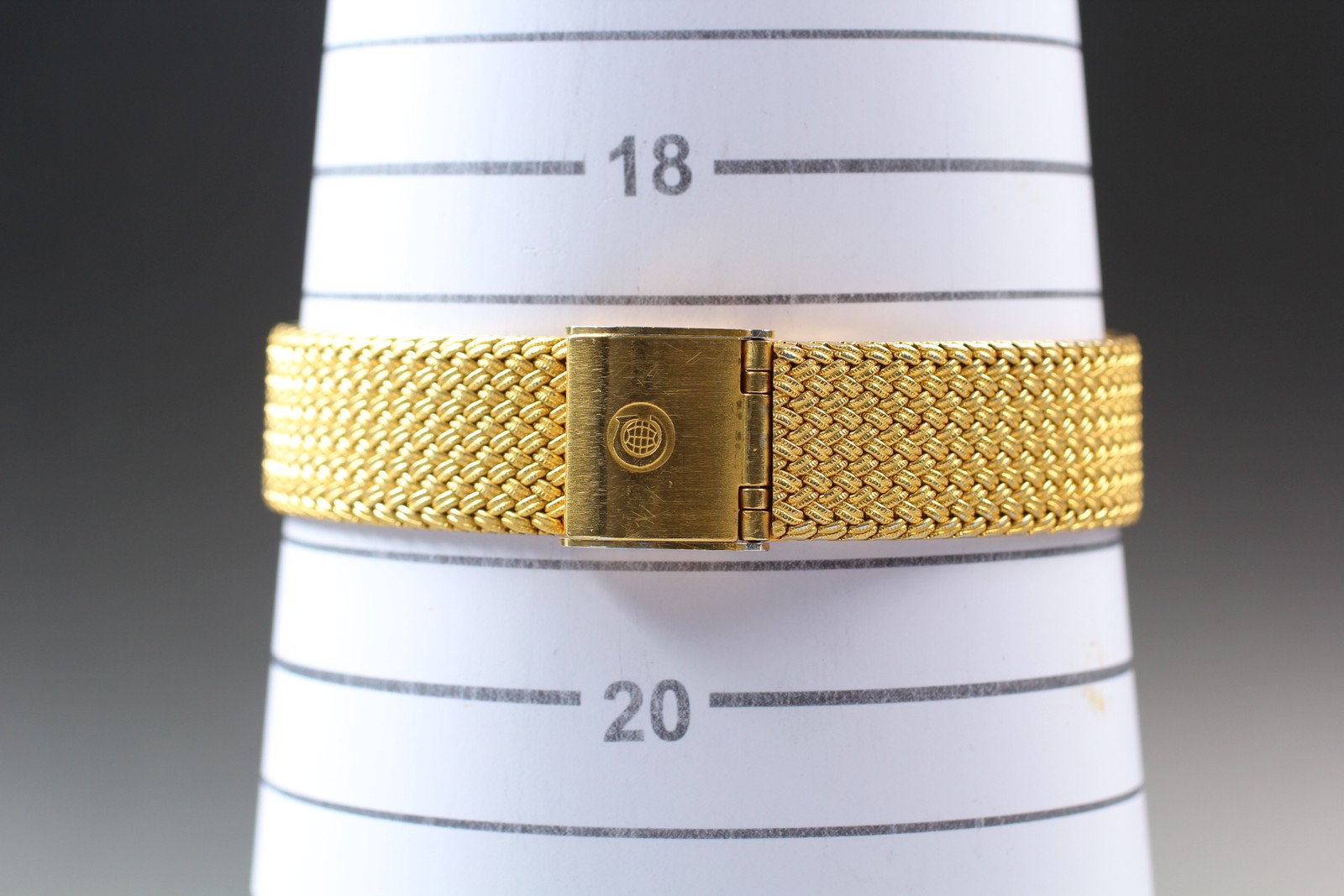 [Near MINT] Cyma 604SP Gold Dial Diamond Markers 30mm Swiss Square Watch JAPAN