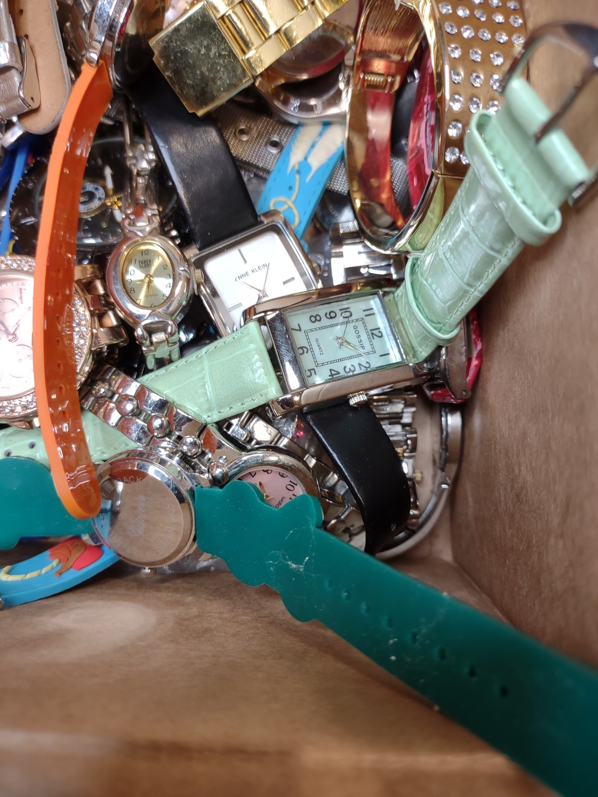 3Lb Watch Lot Assorted Variety Lot Many Are Currently Working DWL3