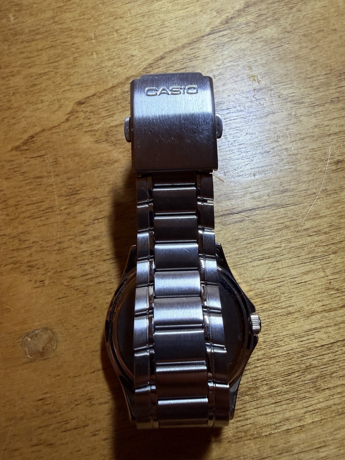 Casio Men’s Silver Watch Quartz Water Resistant 30 Meter 38.5mm 9.2mm Thickness