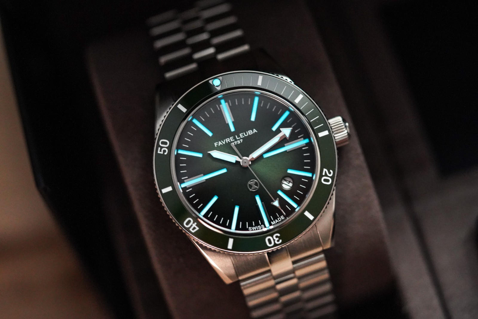 Favre Leuba Deep Raider Renaissance Green Dial 00.20308.101.03.200 Men’s Watch