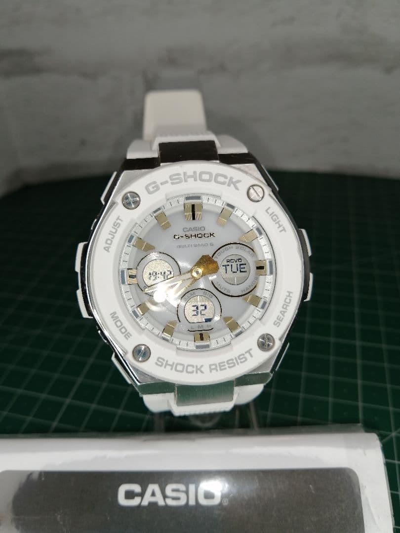CASIO G-SHOCK G-STEEL GST-W300 Radio Solar Watch