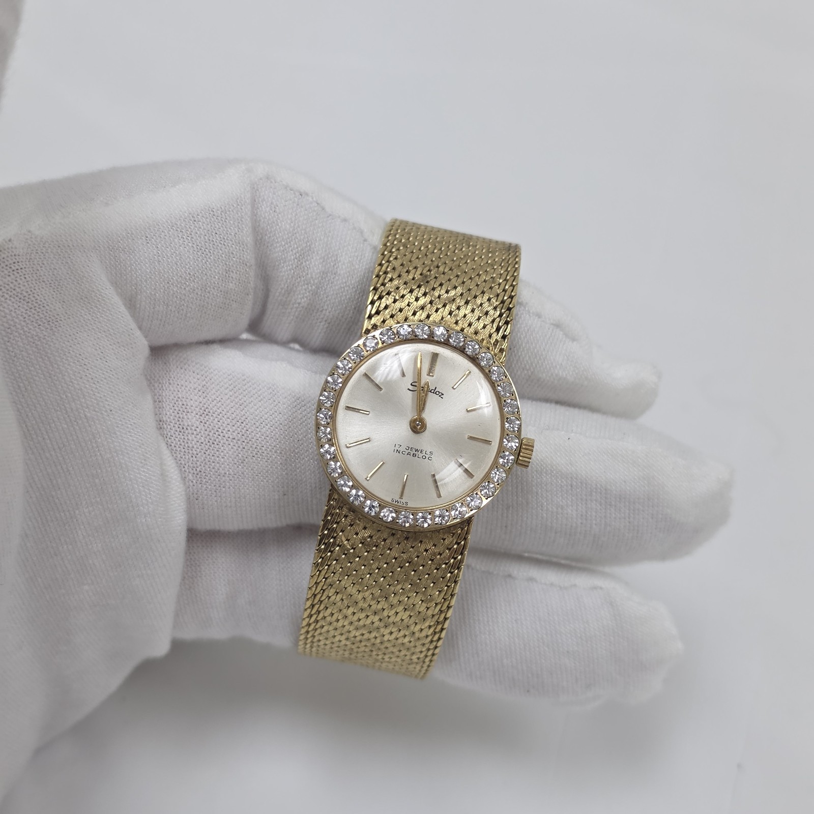 Vintage Elegant Sandoz Ladies Dress Wrist Watch Rhinestone Gold Tone 17J Swiss