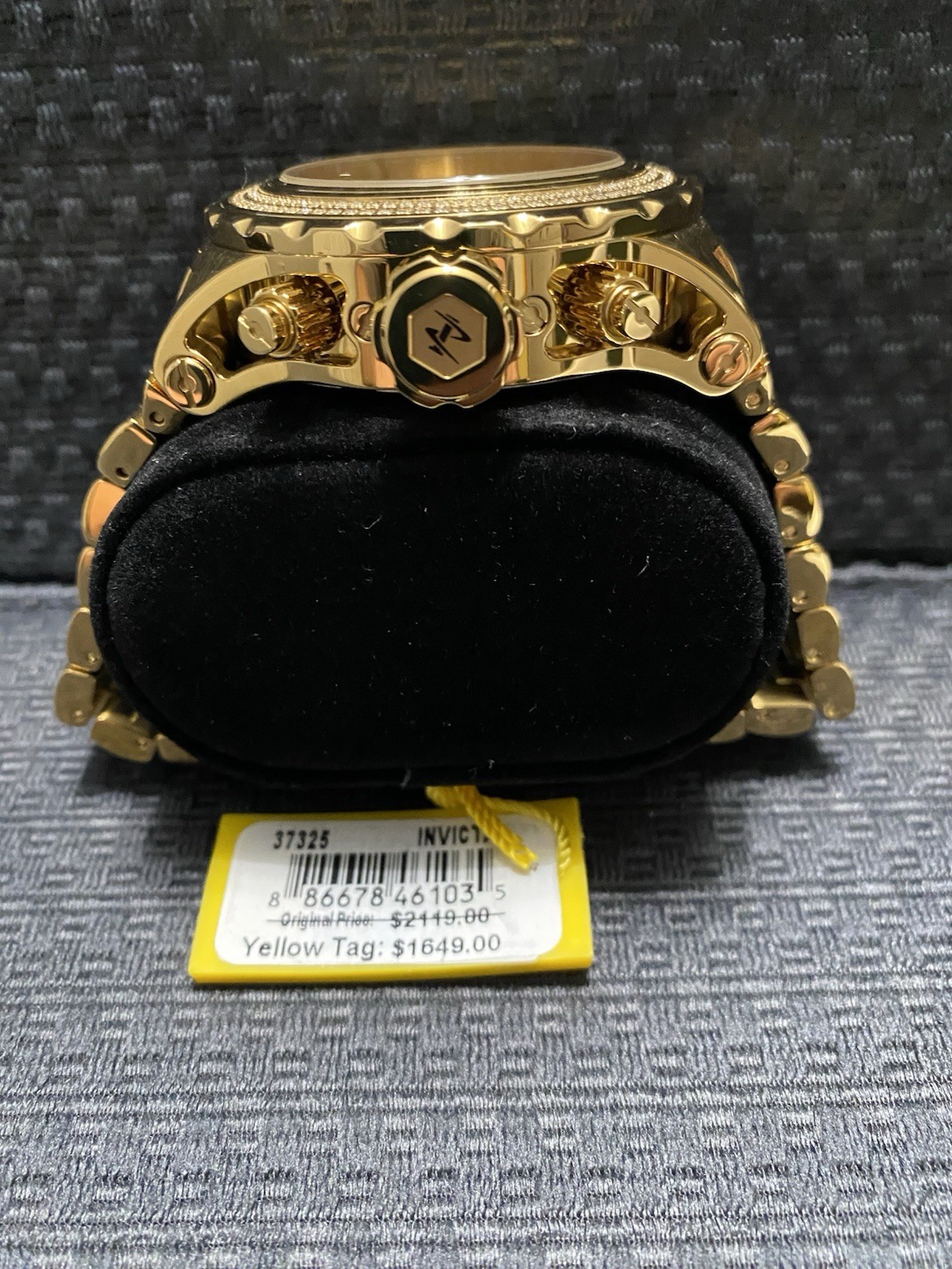 Invicta Reserve Subaqua Specialty.71 CTW Diamond Bezel Gold Watch, Model #37325
