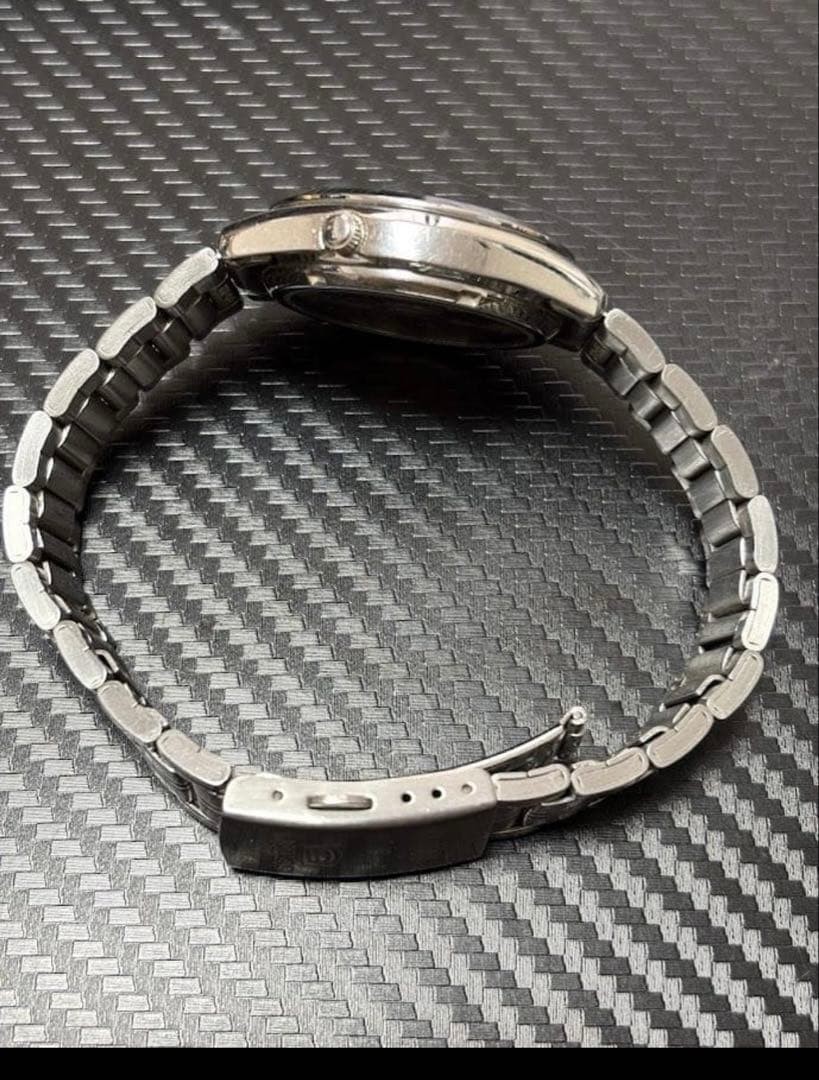 SEIKO 5 Automatic 21 Jewels Transparent Back From Japan