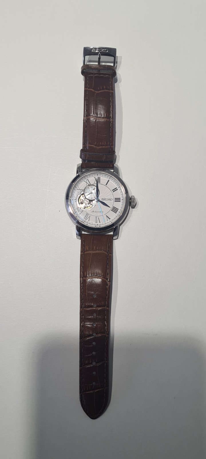 Seiko Automatic Open‑Heart • 4R39 • 24 Jewels • Box & Papers • Leather Strap
