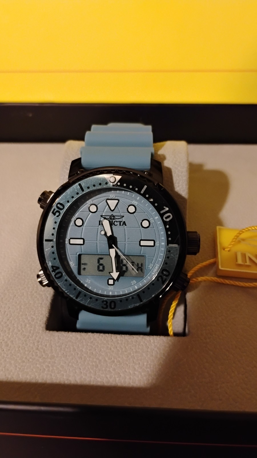 Invicta Men’s Pro Diver 46.5mm Digital Chronograph Watch IN-49446 Authentic