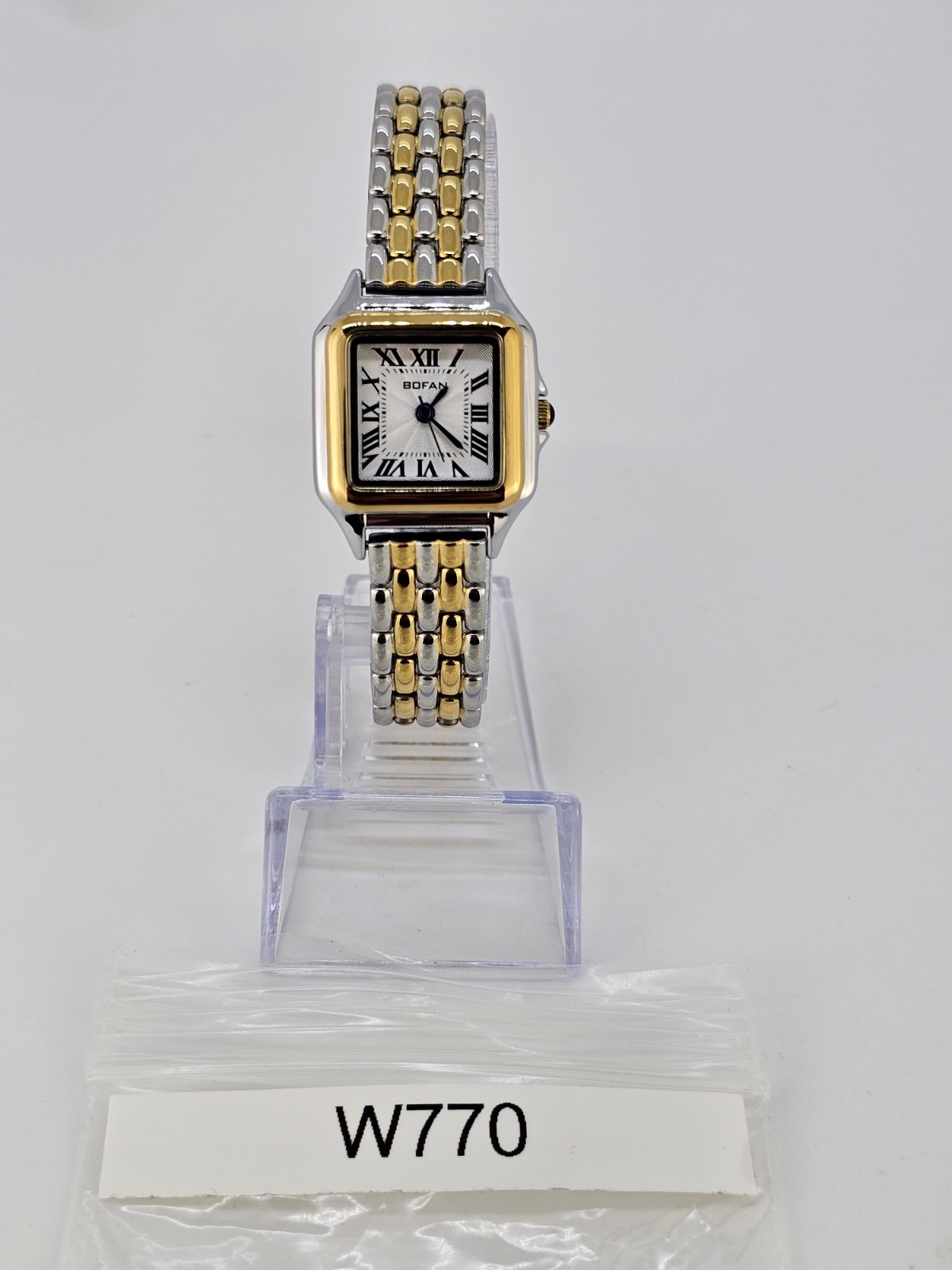 Women’s Analog Watch 26MM Cream Dial Two Tone Bracelet Bands 7″ NEW Battery