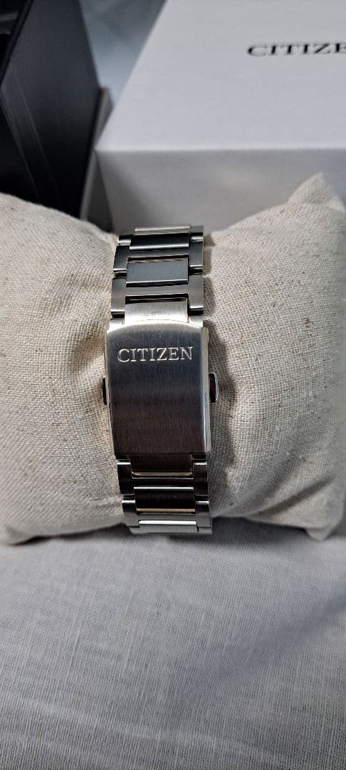 CITIZEN BM6664 67P Silver Gold