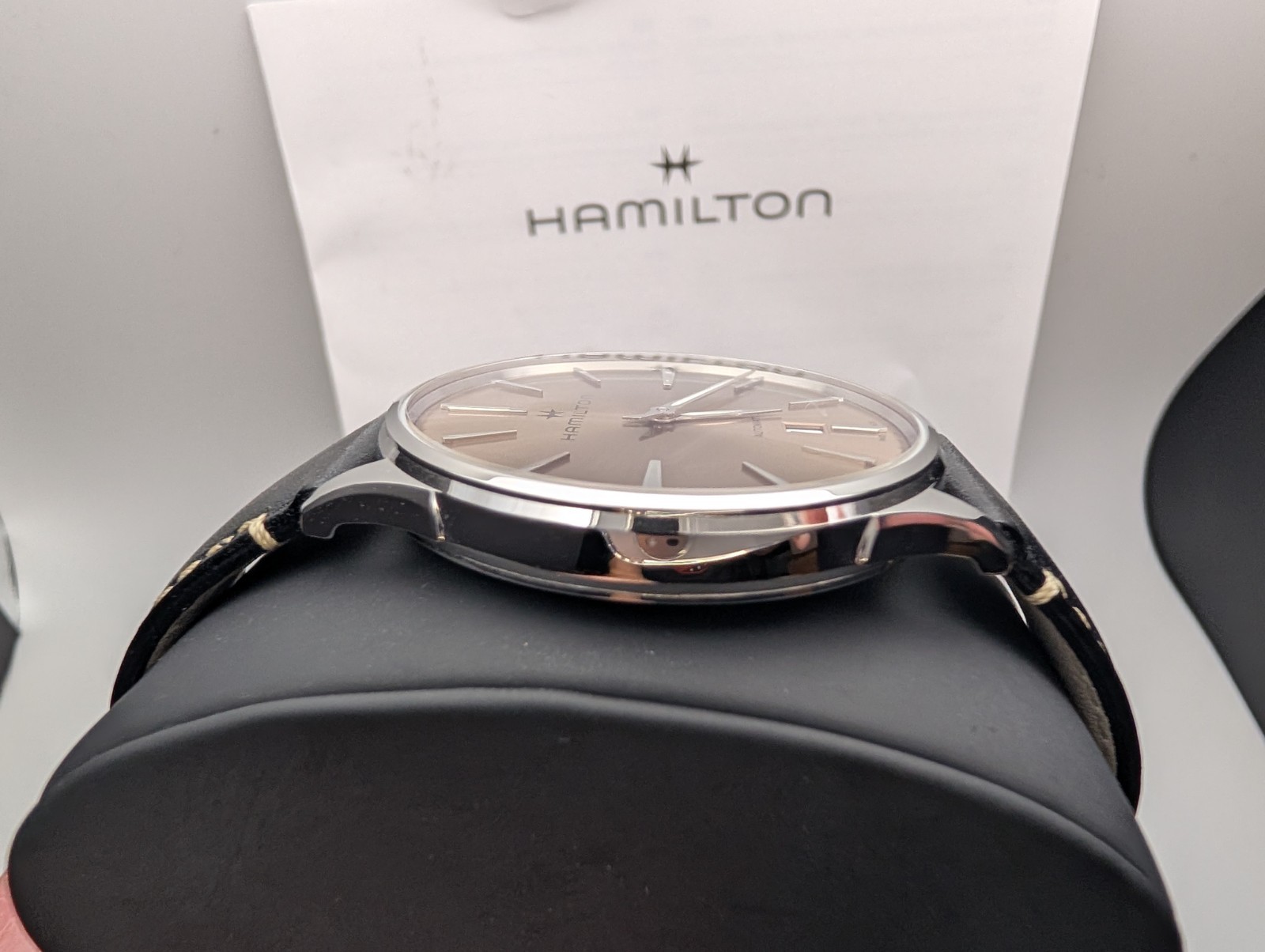 Hamilton Jazzmaster Beige Swiss Automatic Watch w/ Black Leather Strap – H385250