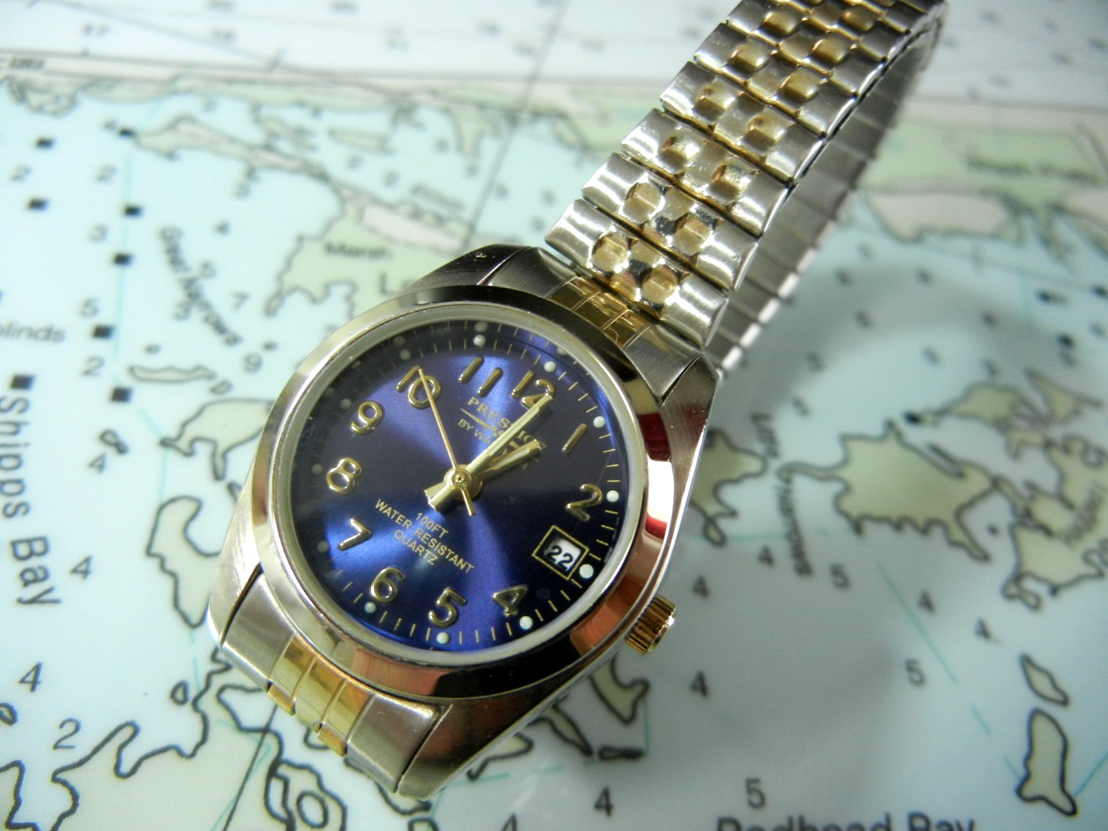 Waltham Prestige Ladies Deep Blue Purple Dial Gold/Silver Quartz Watch Excellent