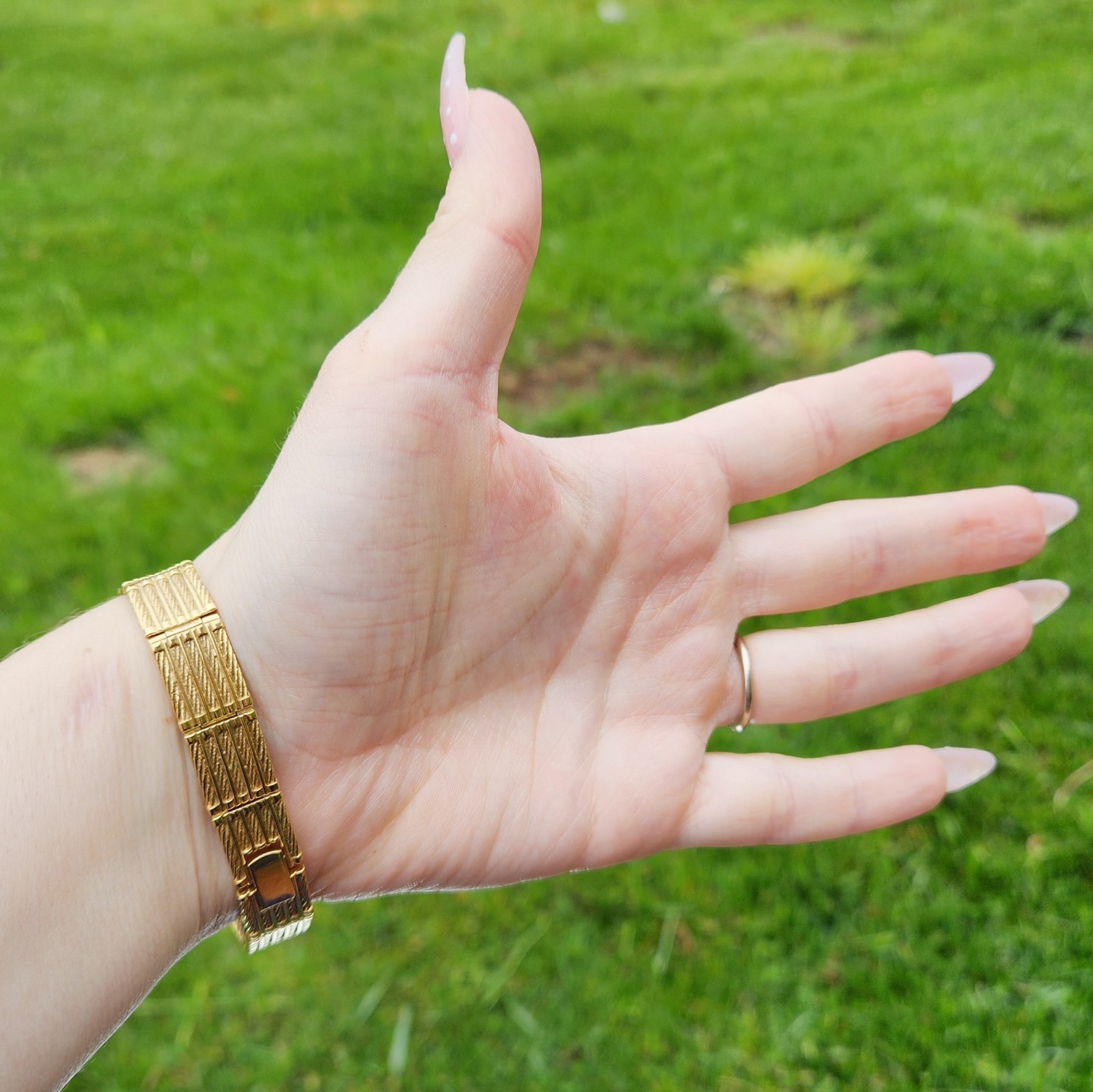 Vintage 90s Seiko Gold Tone Quartz Watch