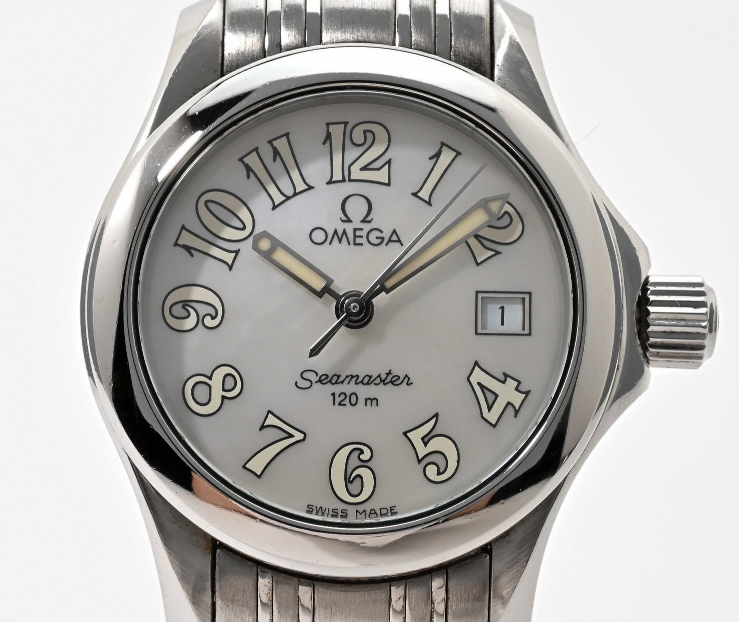 Omega Seamaster 120m 2581.70 Vintage Quartz Women’s Watch 27mm White Shell Dial