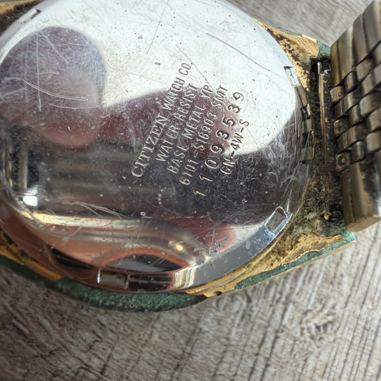 CITIZEN 6101-S16903 Gold Wrist Watch Day Date Indicator SEE DESCRIPTION