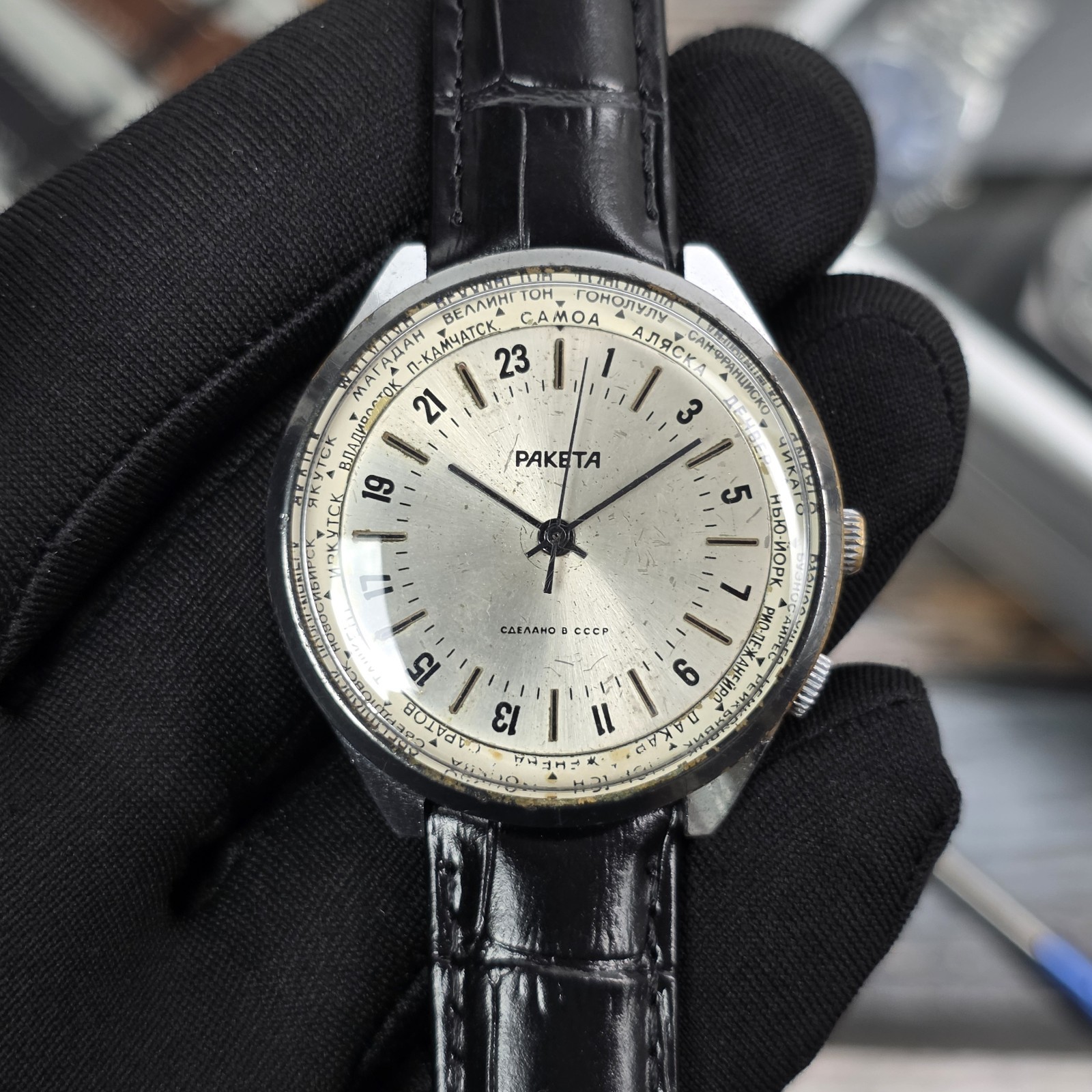 Raketa 24 Hours. Polar vintage wristwatch 2623.H SU / USSR watch Paketa 1980s