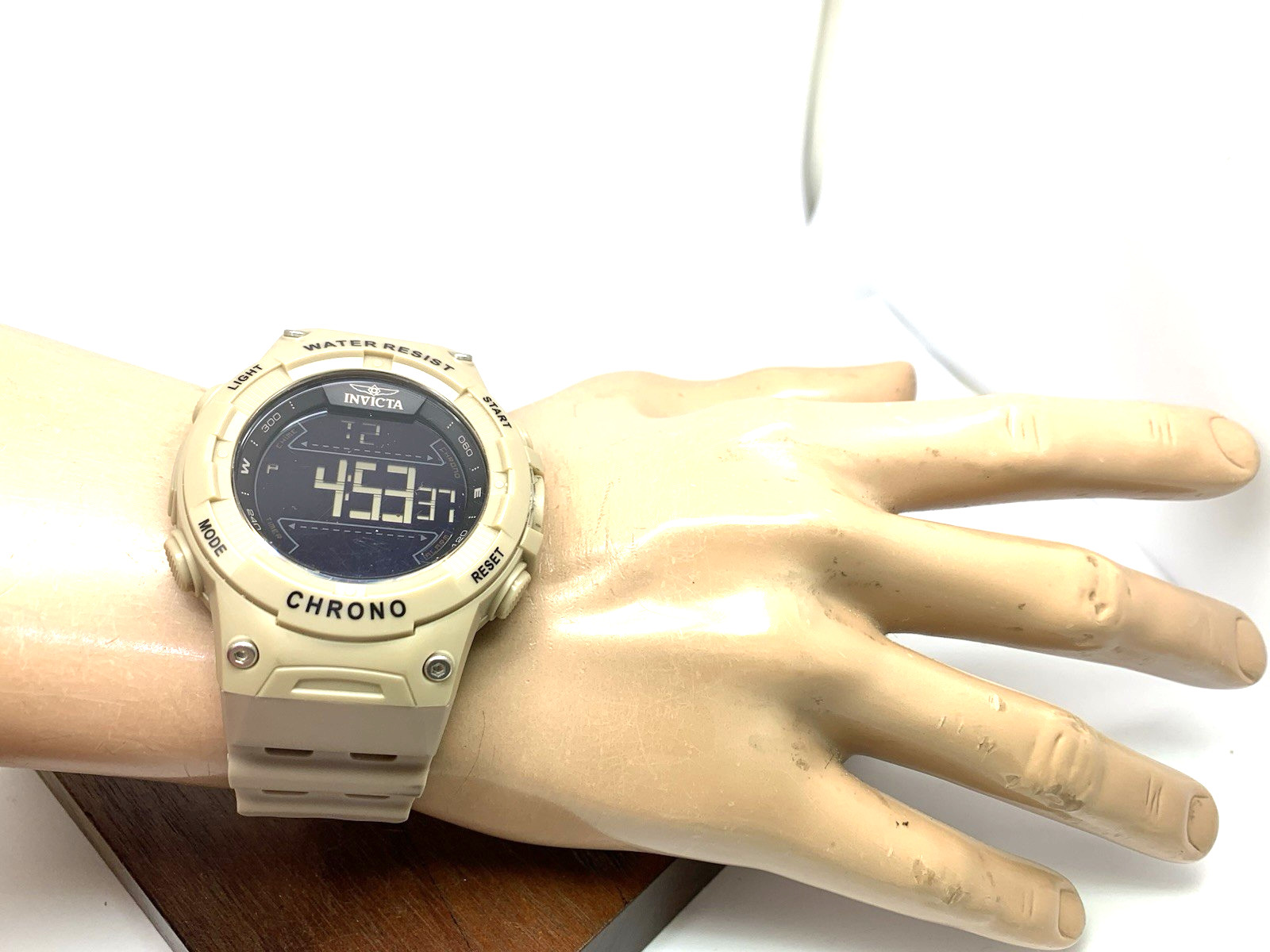 Invicta Racing Men’s Watch 47526 Quartz Digital Light Brown Resin Strap 52mm