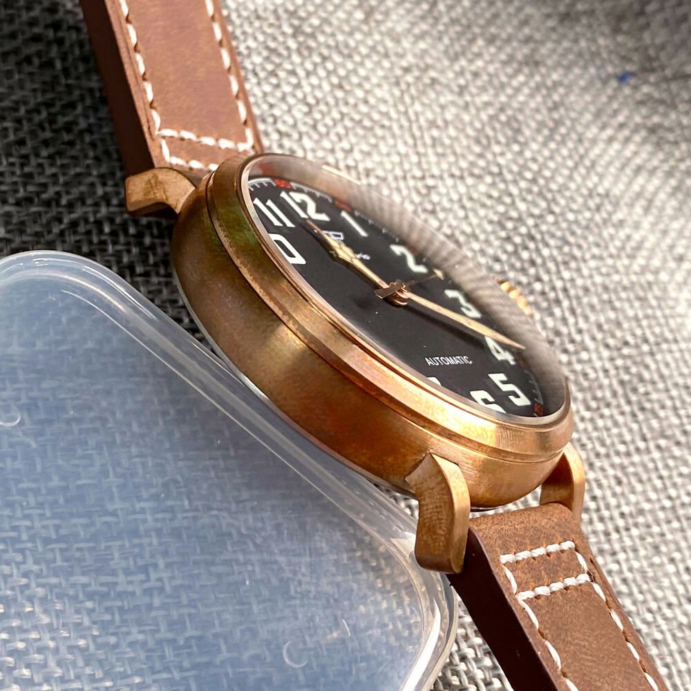 46.5mm Big Dial Watch For Men Solid Bronze Green Luminous Japan NH35A Automatic