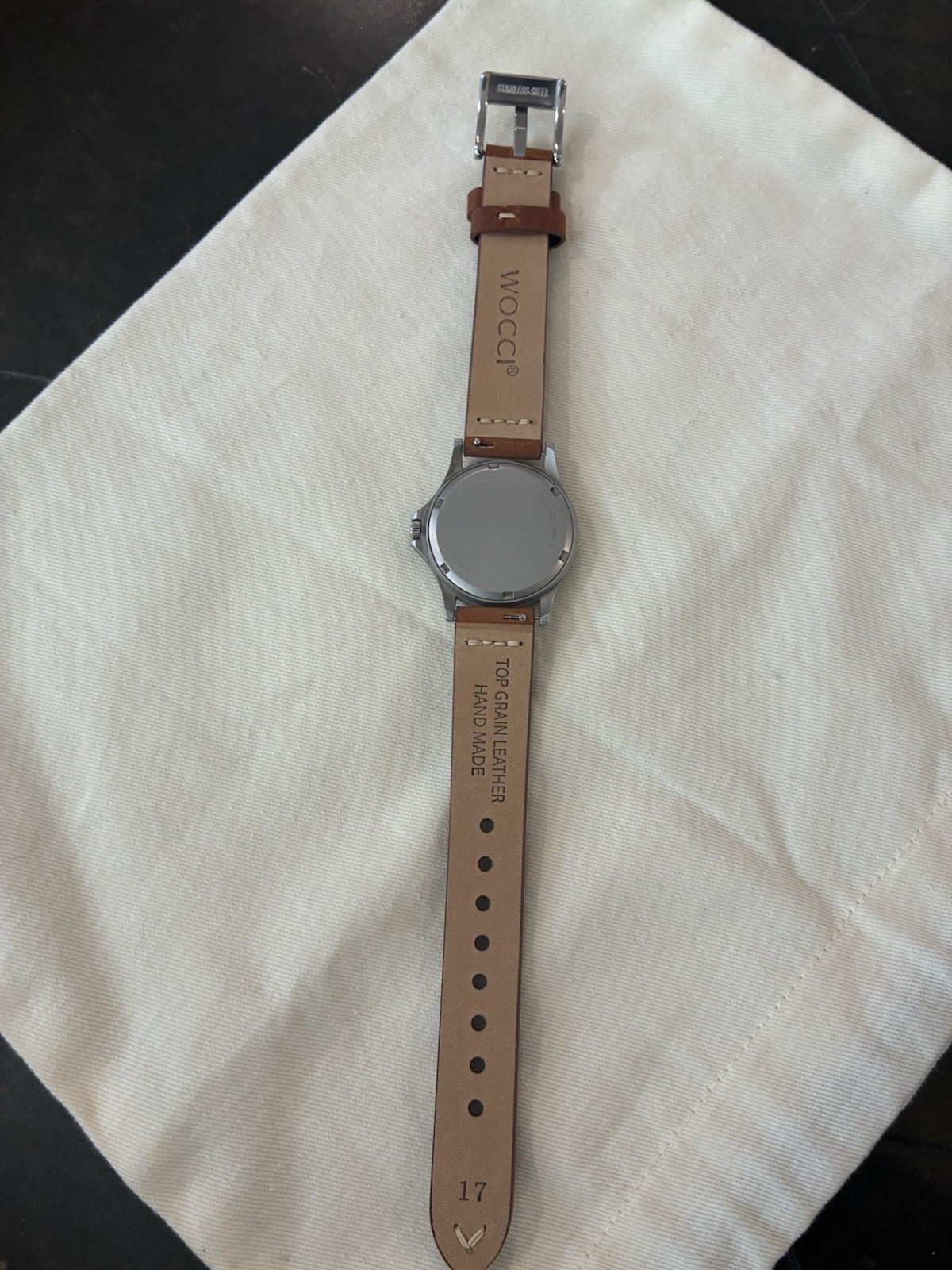 HAMILTON Khaki 9445B Cream Dial Date 33mm Quartz Watch Swiss
