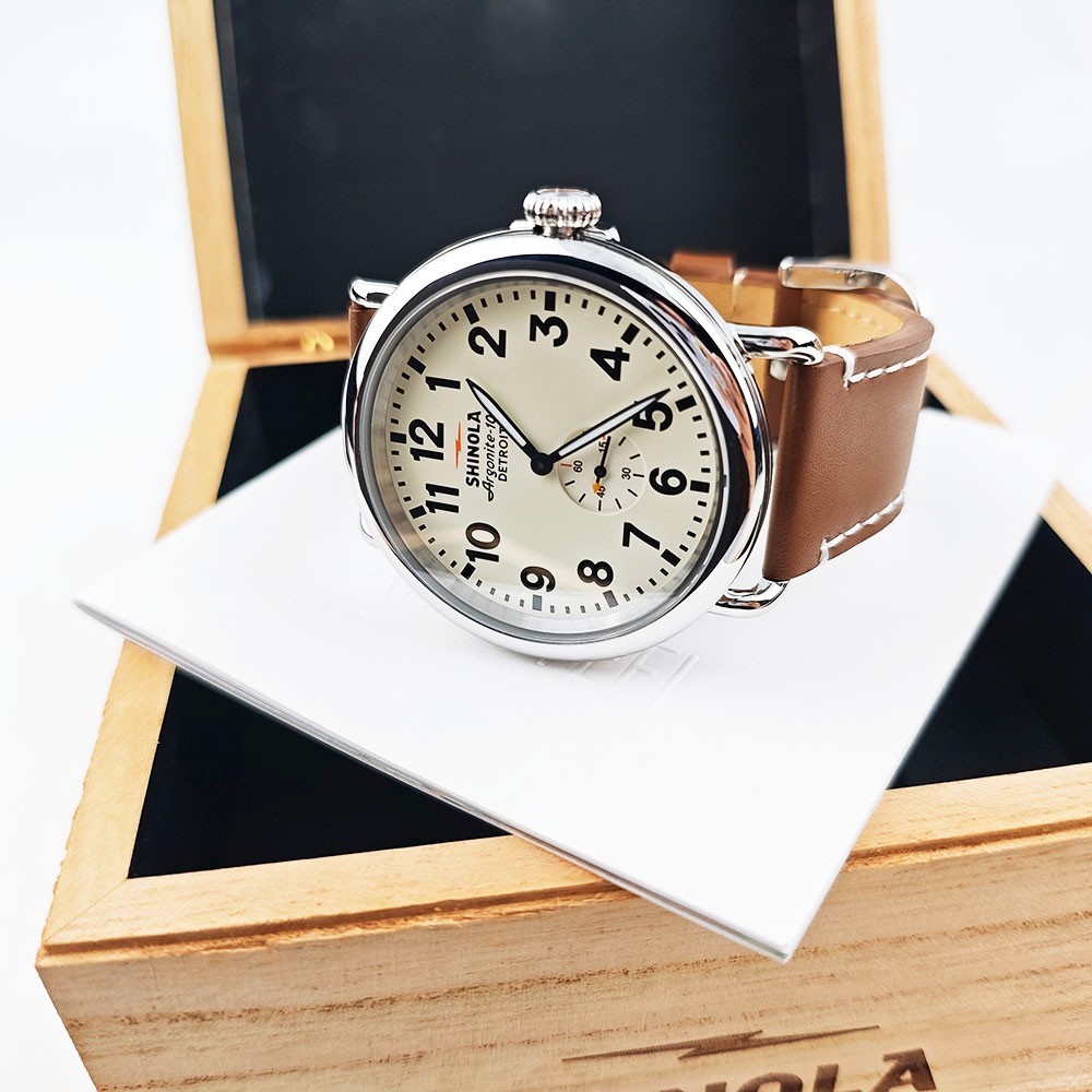 Shinola The Runwell Cream Dial Leather Strap Argonite 1069 Men’s 47mm Watch