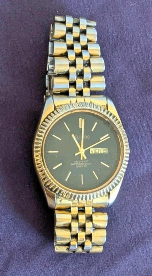 Helbros Vintage Watch 321-2105 Day/Date Spanish/English Gold Tone – Not Working