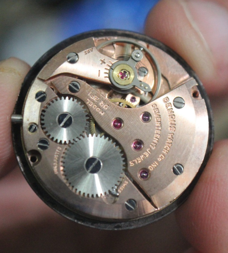 BENRUS Mechanical 17 Jewels Men’s Watch DR 2F1