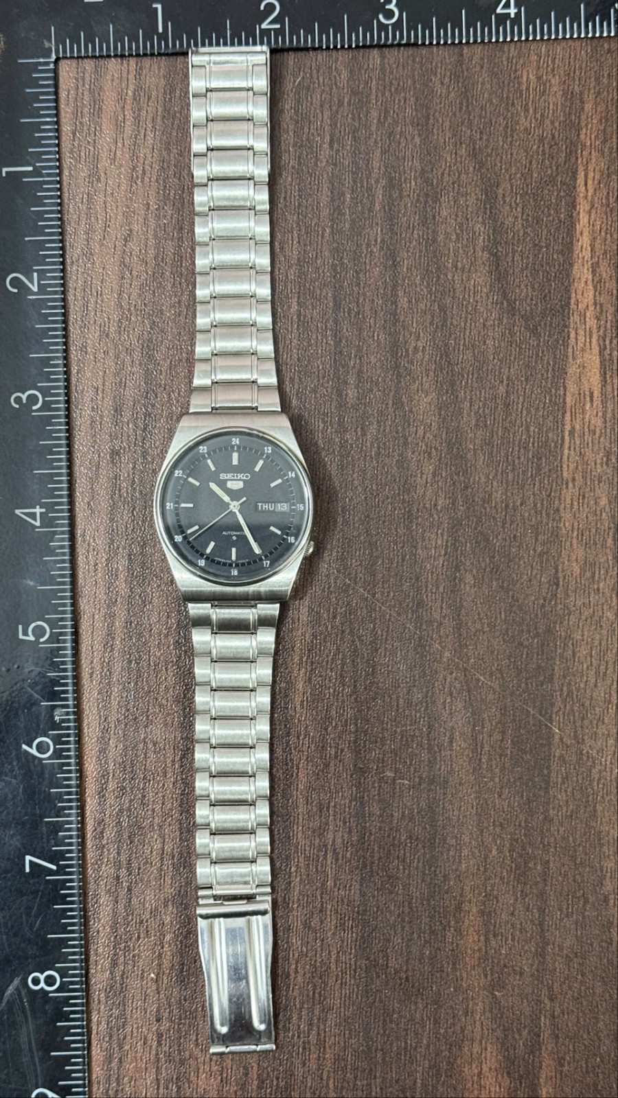 Seiko 5 Men’s Automatic Black Dial Day/Date 24H SS Bracelet Excellent Condition