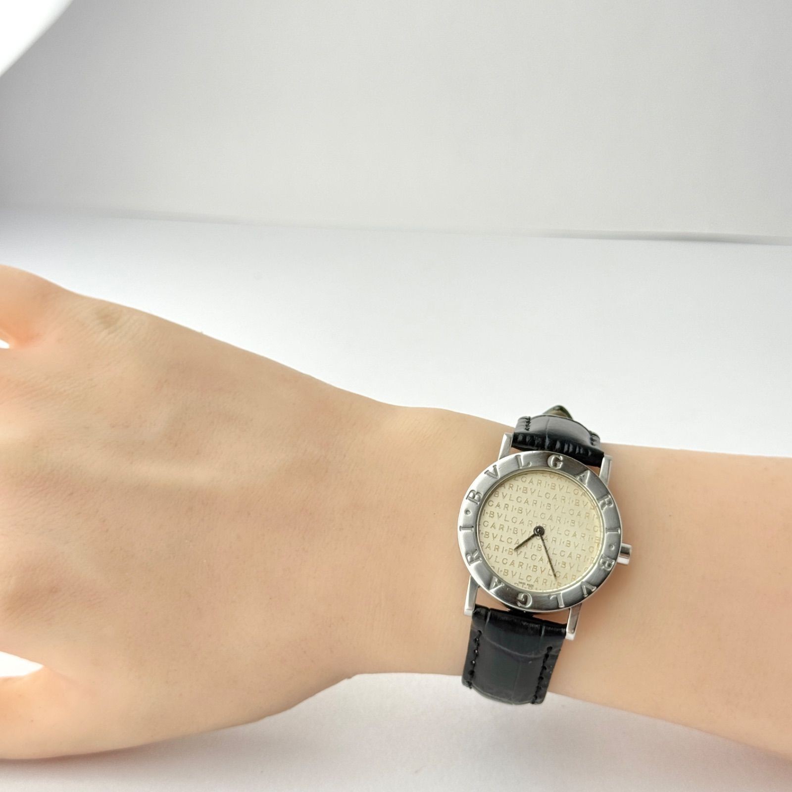 BVLGARI BB30SLD Ladies Watch Ivory Dial New Black Strap Battery Rare 30mm