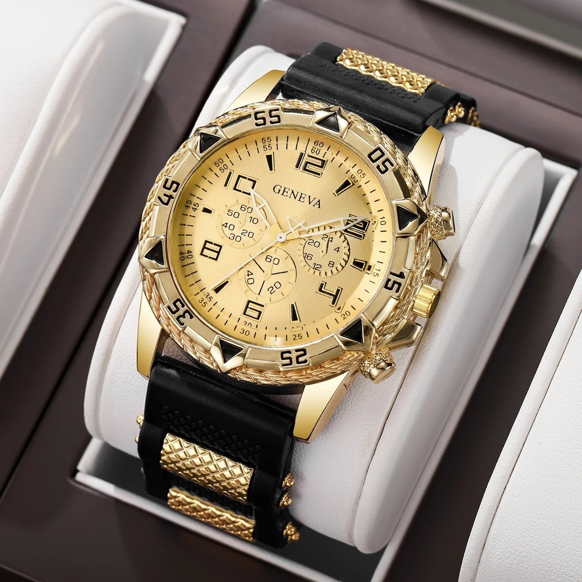 Waterproof Men Watch Stainless Steel Quartz Luminous Classic Business Wristwatch