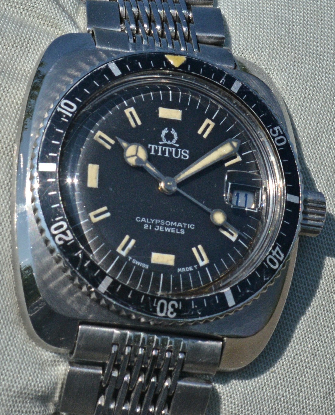 Titus Calypsomatic 8375 Diver Rare 1967-1970 Wrist Watch With Steel Bracelet