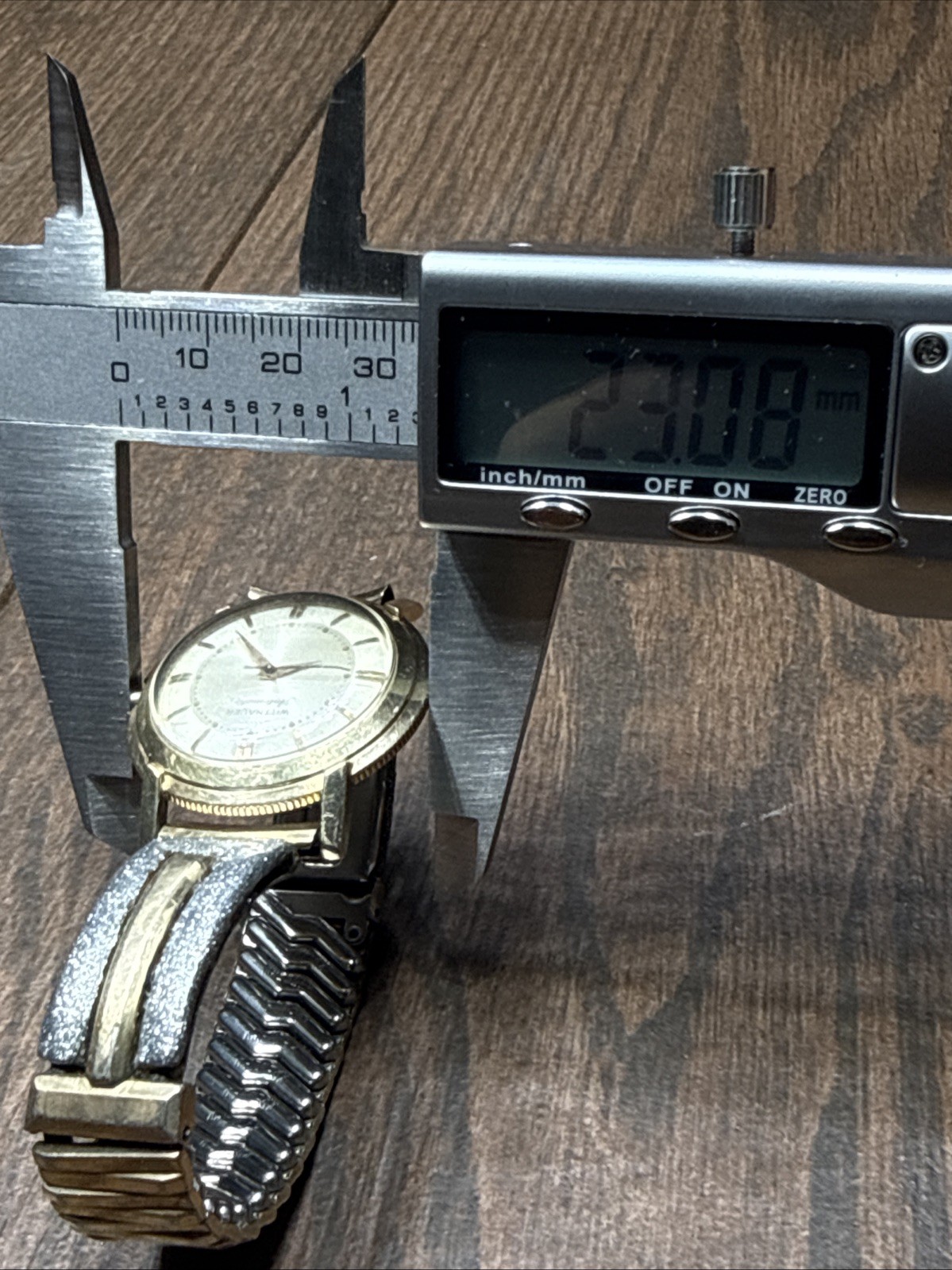 Vintage Wittnauer Automatic Mens Watch 10K Gold Filled Bezel Stainless