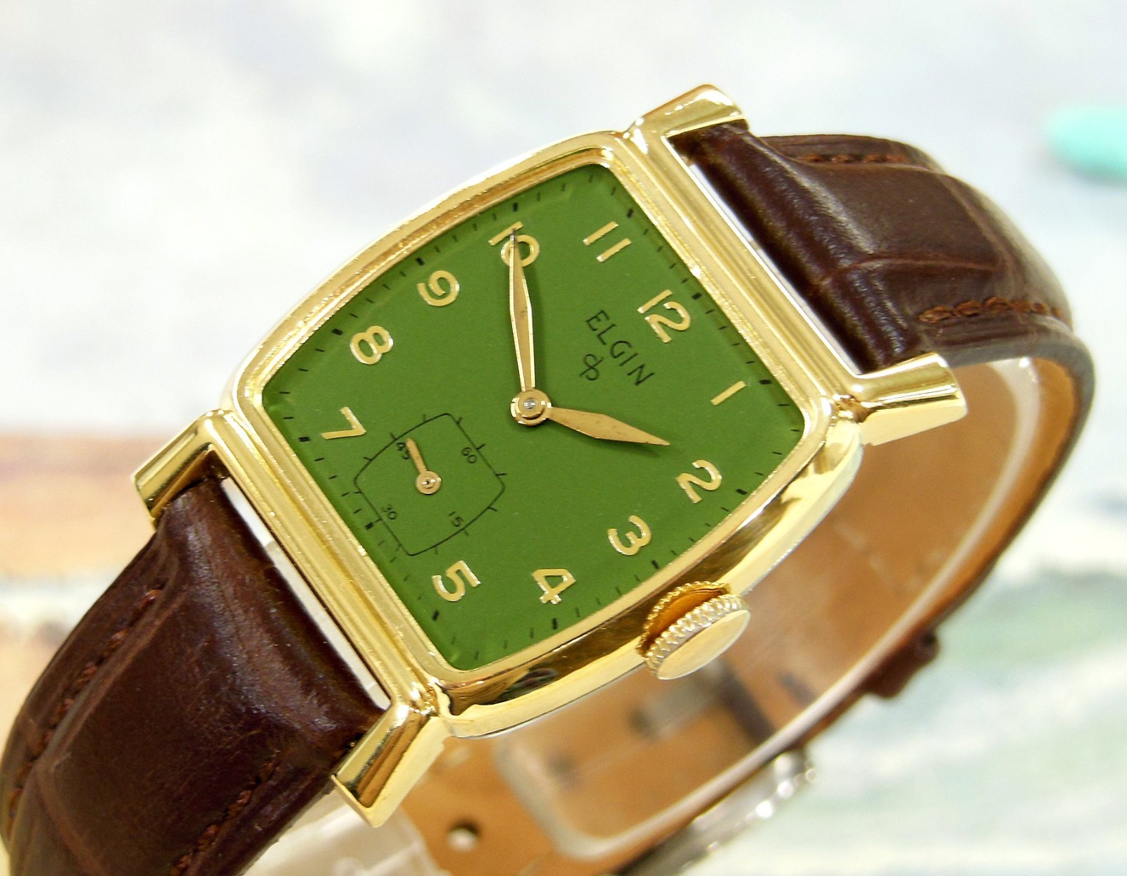 1950 Vintage ELGIN, Manual Wind, Stunning GREEN Dial, Serviced With Warranty
