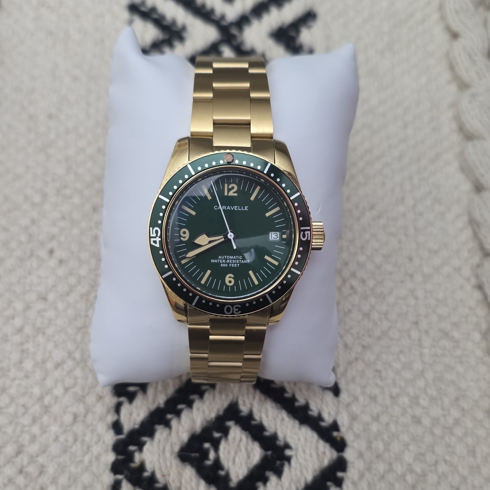 Caravelle Sea Hunter Automatic Green Dial Gold Bracelet 39mm Date 666ft