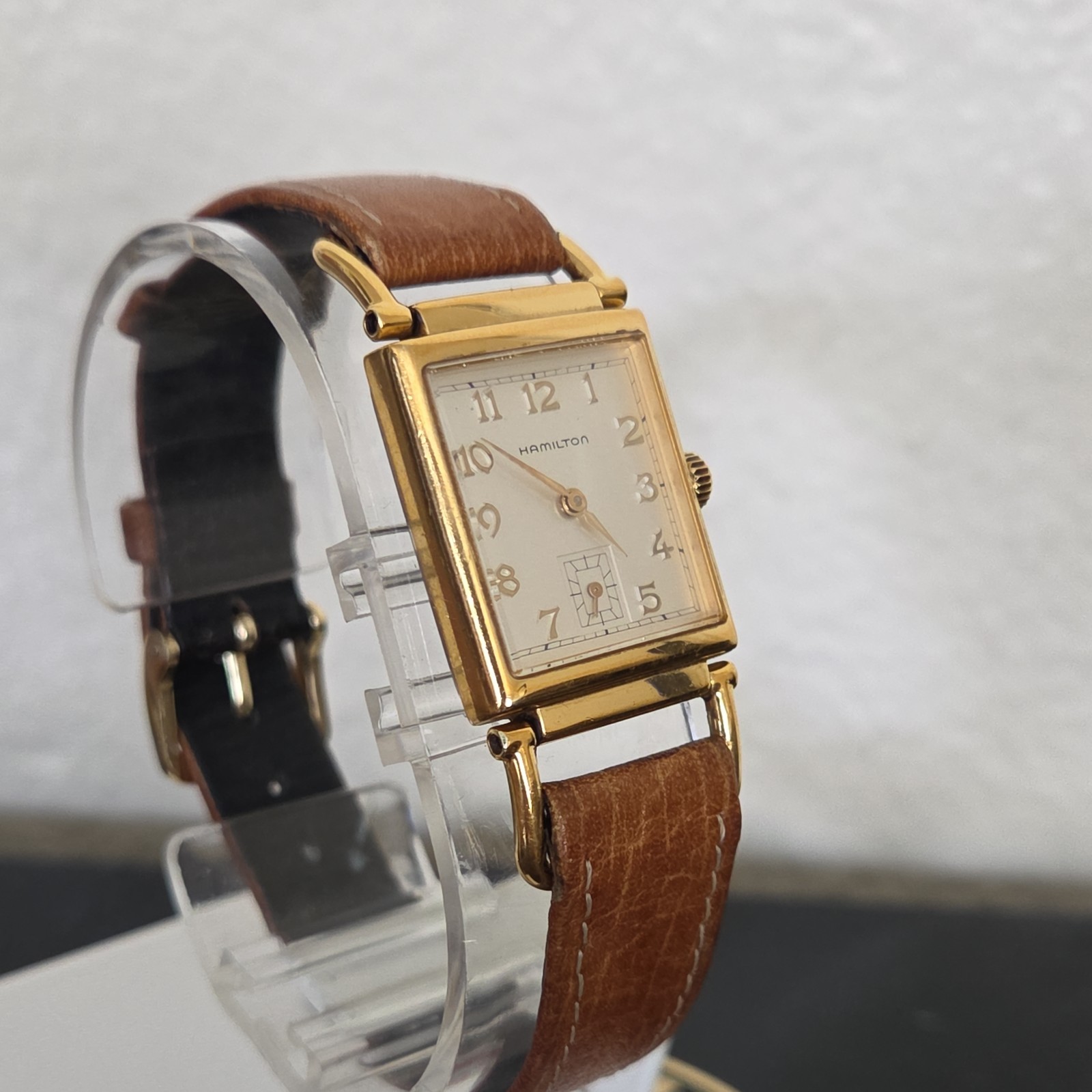 Hamilton Wilshire Registered WatchMens Watch 22mm Gold Tone Leather New Battery