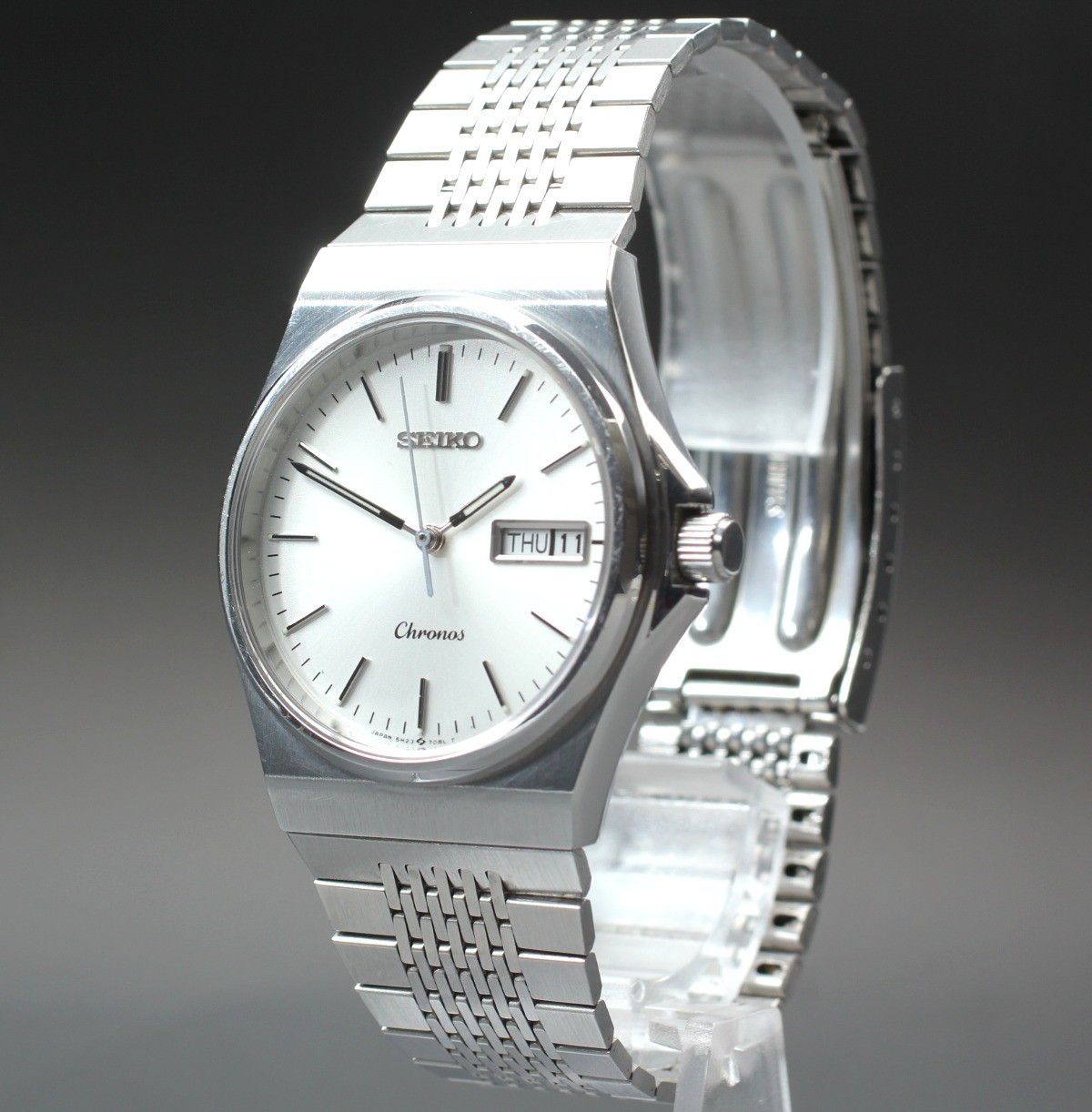 [Near MINT] Seiko Chronos 5H23-7D20 34mm Silver Kanji/ENG Day Date Mens Qz Watch