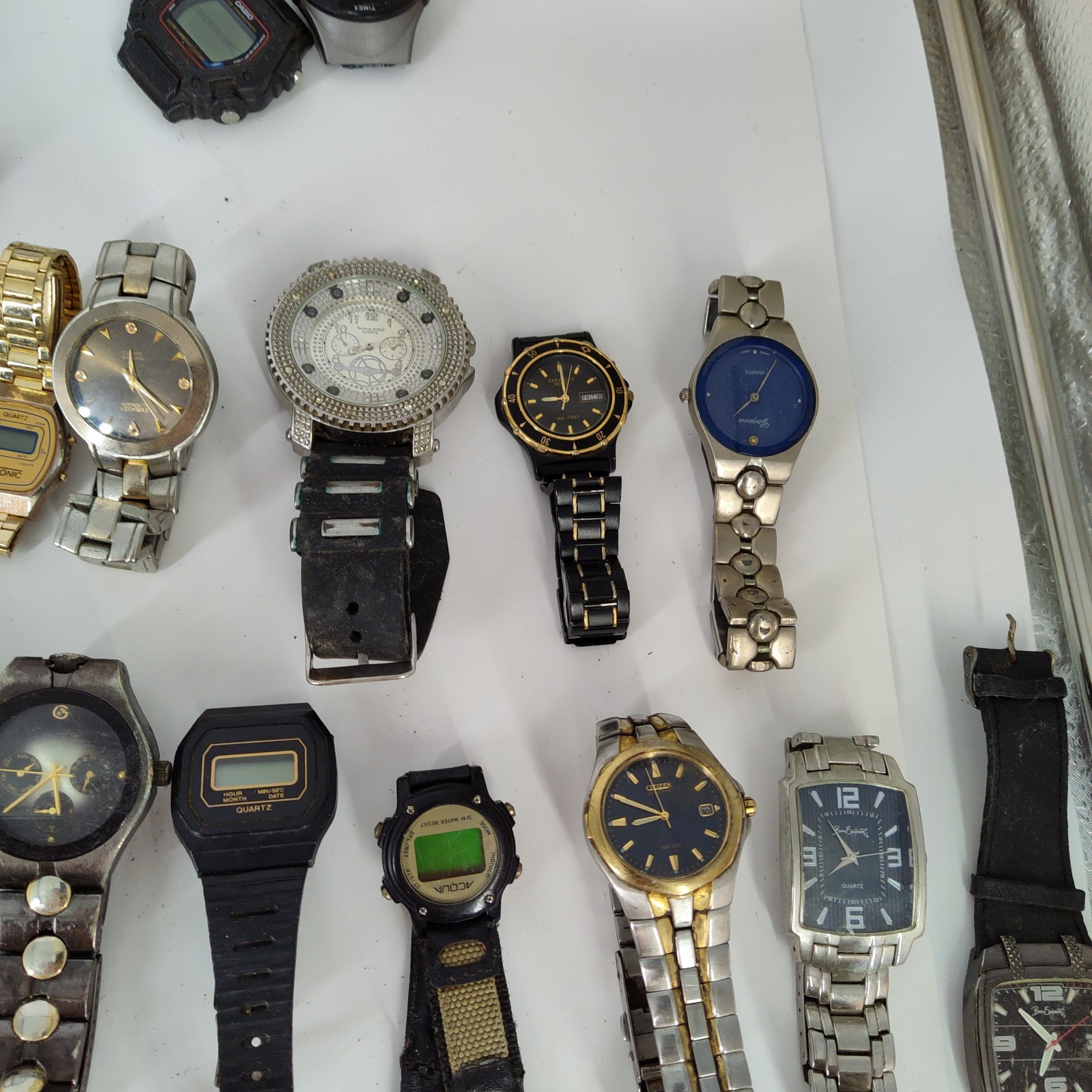 Lot of 15lbs 172 Assorted Watches Mens & Womens PARTS REPAIR