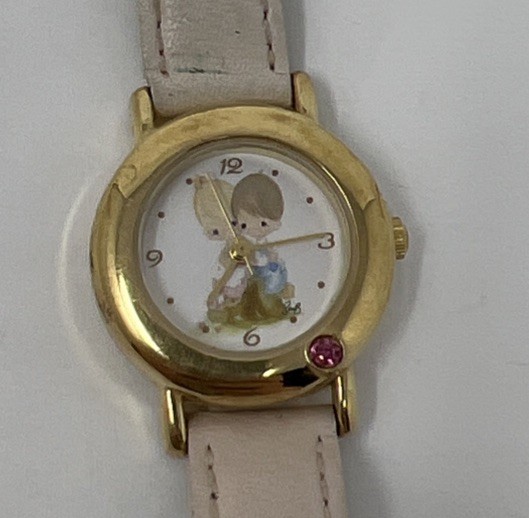 PRECIOUS MOMENTS Valdawn Wristwatch Love One Another Vintage