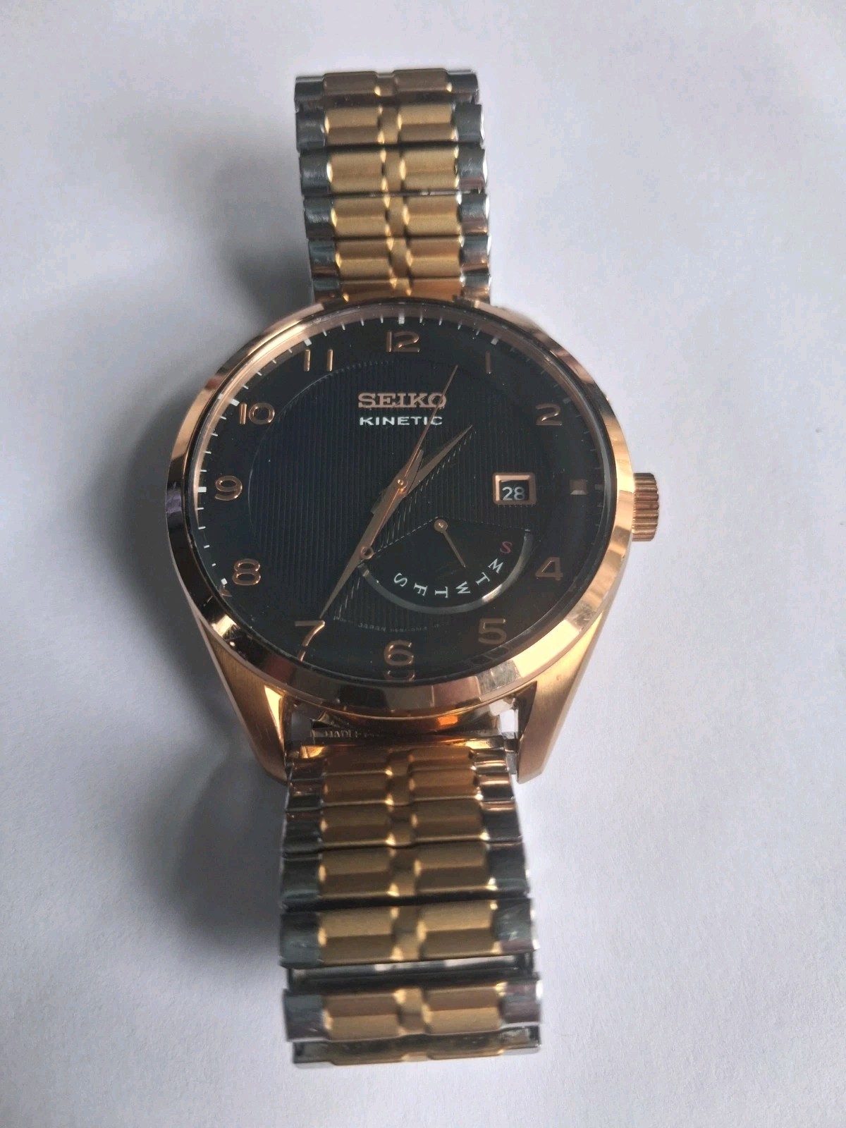 Seiko Neo Classic Kinetic 5M84-0AC0 – Rose Gold / Black Dial – Fully Tested