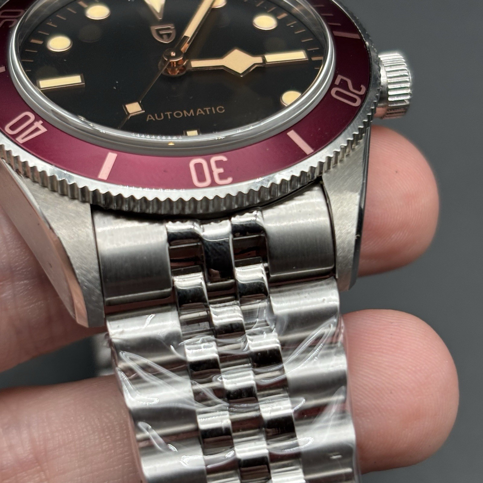 Pagani Design PD-1812M Automatic Men’s Watch Burgundy Red Bezel NH38 New W Box
